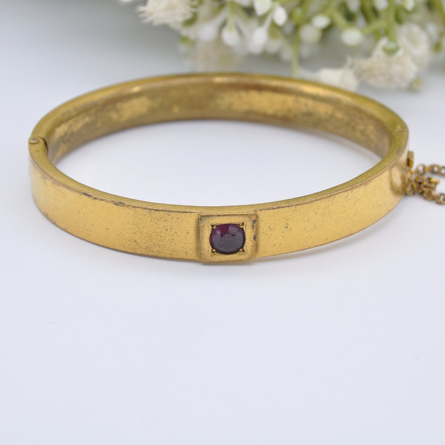 Antique Rolled Gold Bangle Bracelet Set with Purple Paste Stone