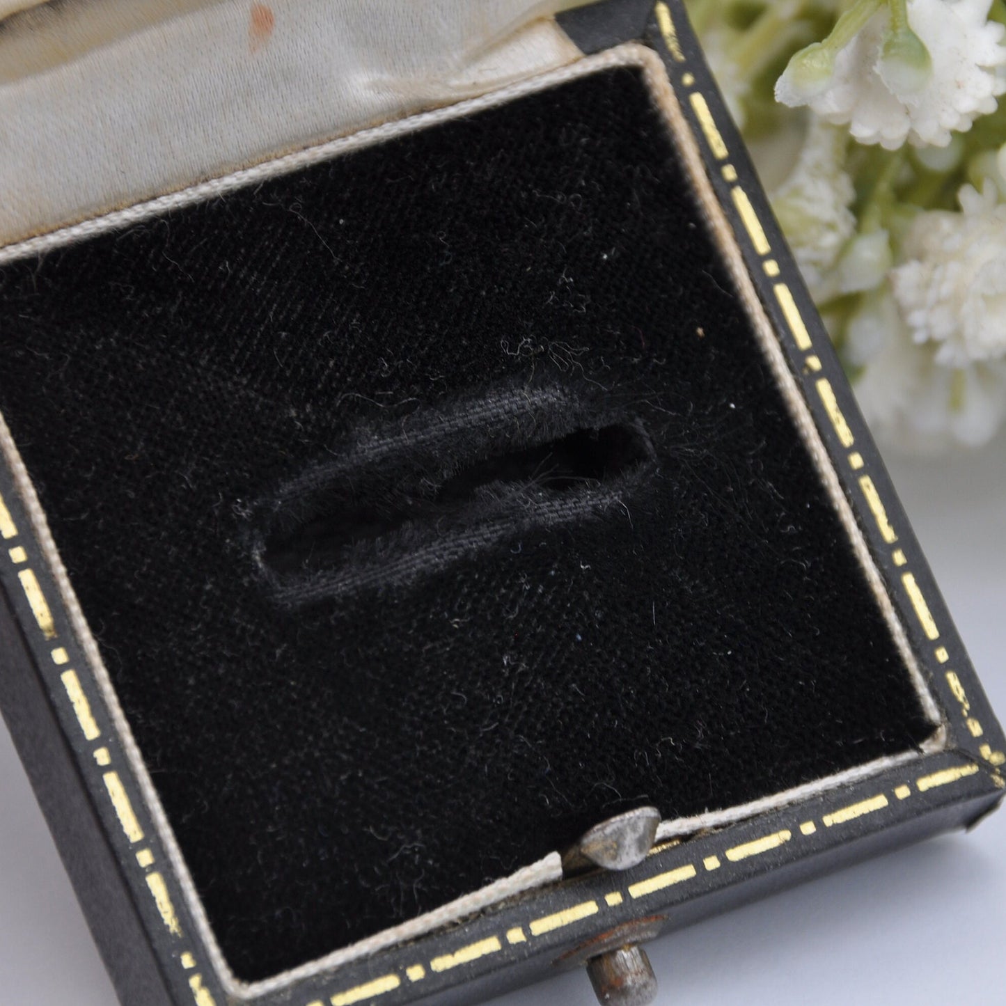 Vintage Boodle and Dunthorne Ring Box - B&D | Liverpool and Chester | Established 1798