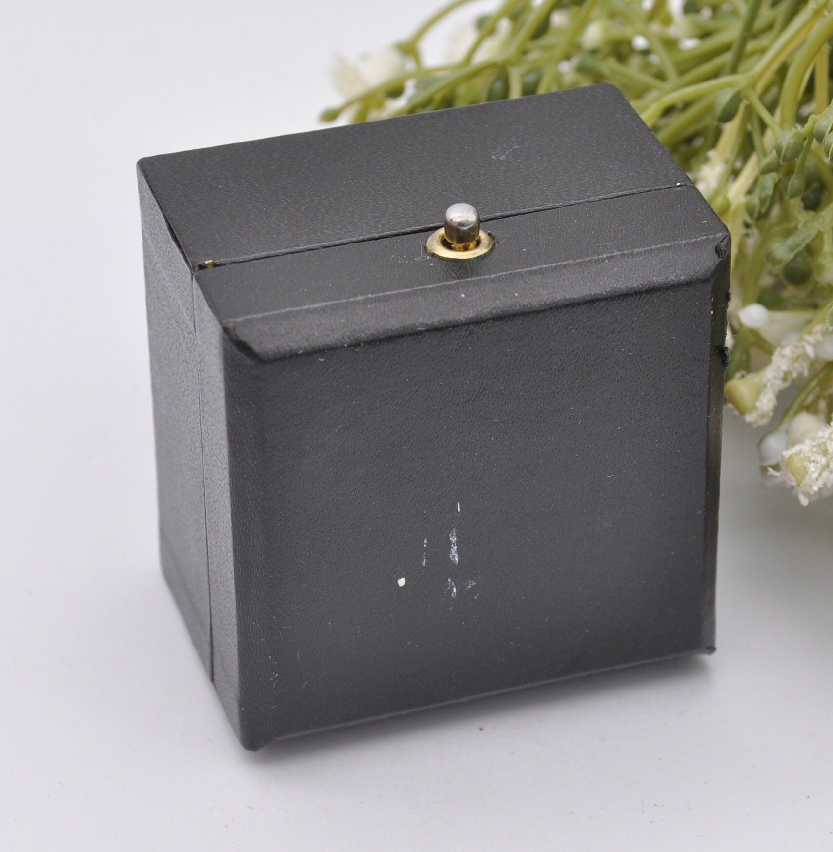 Vintage Boodle and Dunthorne Ring Box - B&D | Liverpool and Chester | Established 1798