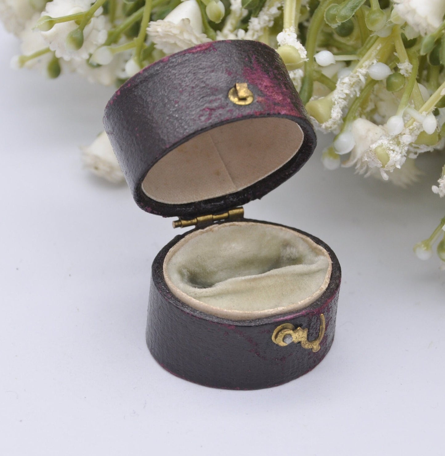Antique Leather Oval Ring Box with Clasp Front - Pearce Nottingham Jewellers | Silk and Velvet Lined