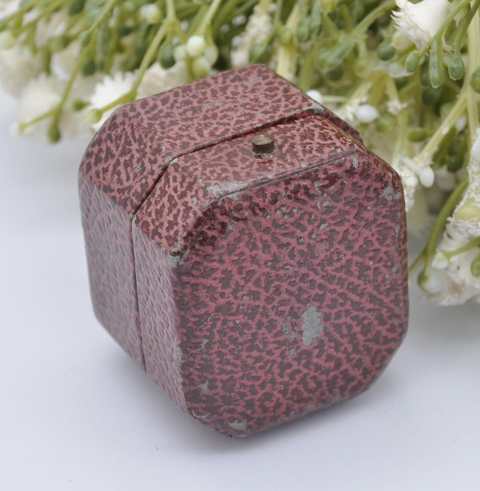 Vintage Leather Ring Box -John Ward & Son Jewellers South Kensington | Silk and Velvet Lined