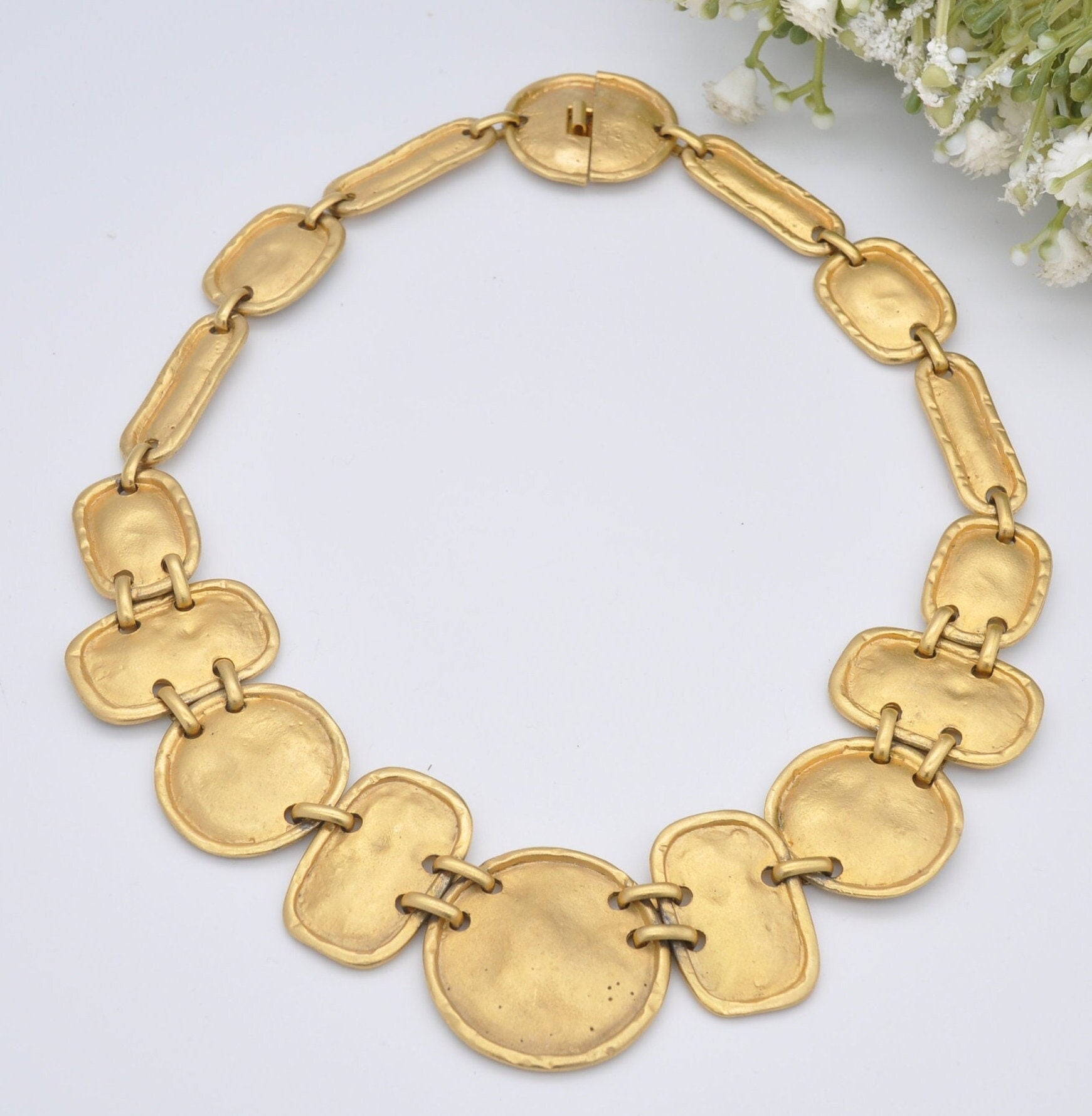 Vintage Sphinx Necklace Gold Tone Disk Link - Mid-Century Branded Costume Jewellery