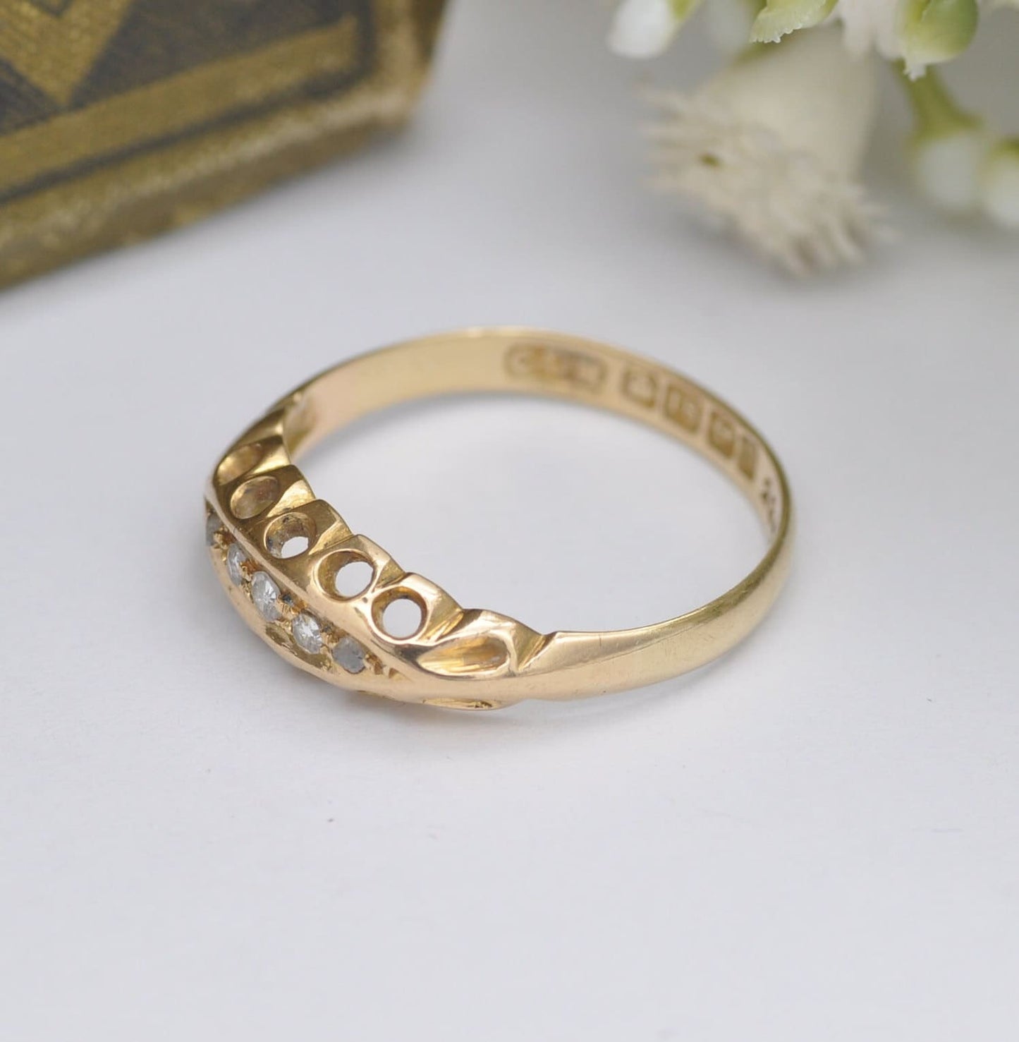 Antique Edwardian 18ct Gold Diamond Boat Ring 1915