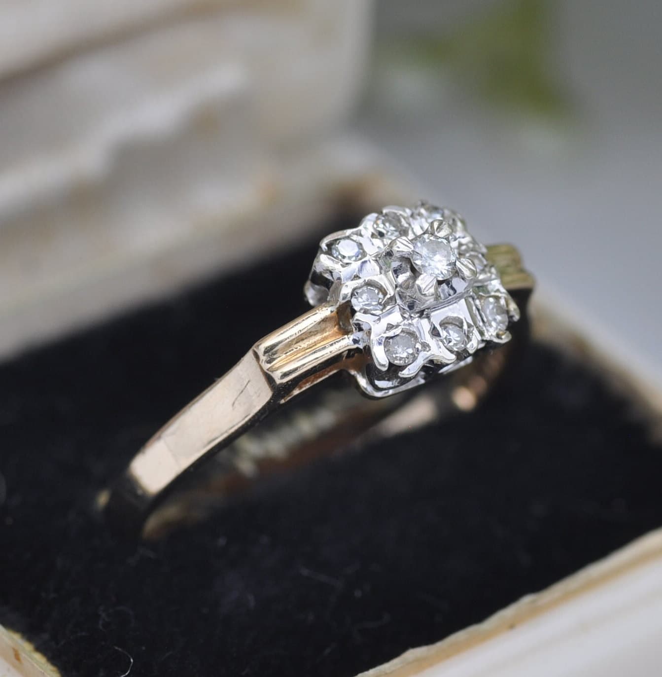 Vintage 9ct Gold Diamond Engagement Ring 1981