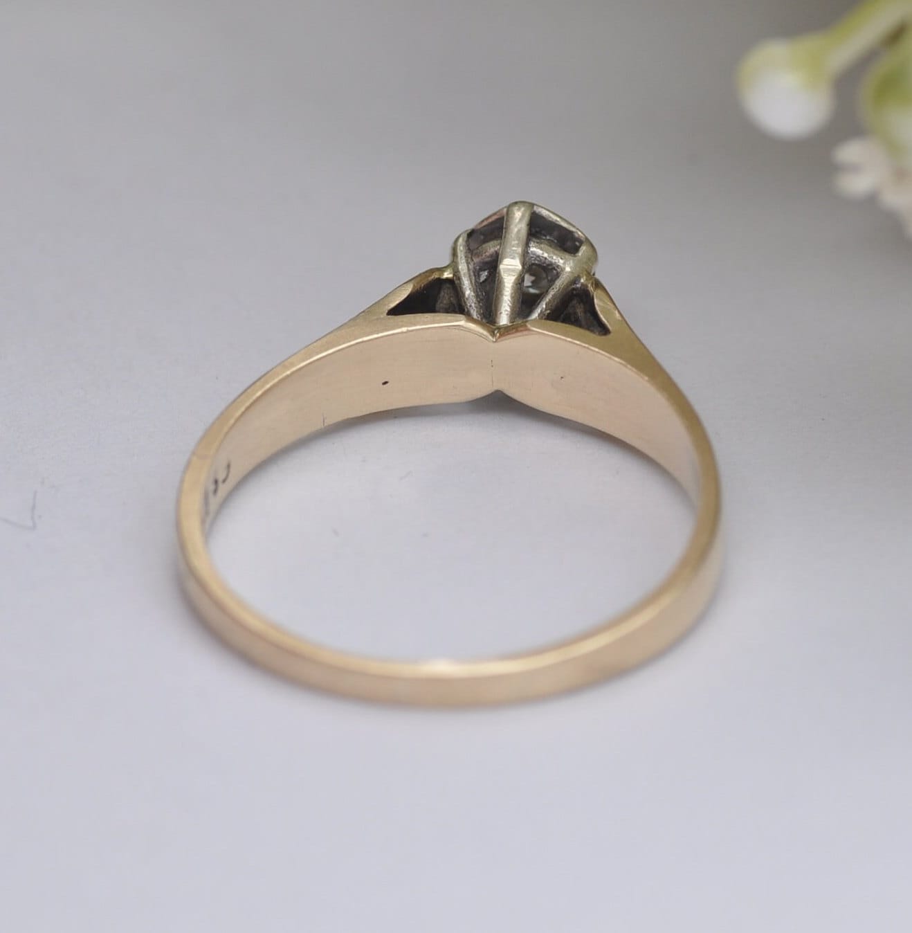 Vintage 9ct Gold Diamond Solitaire Ring 1977