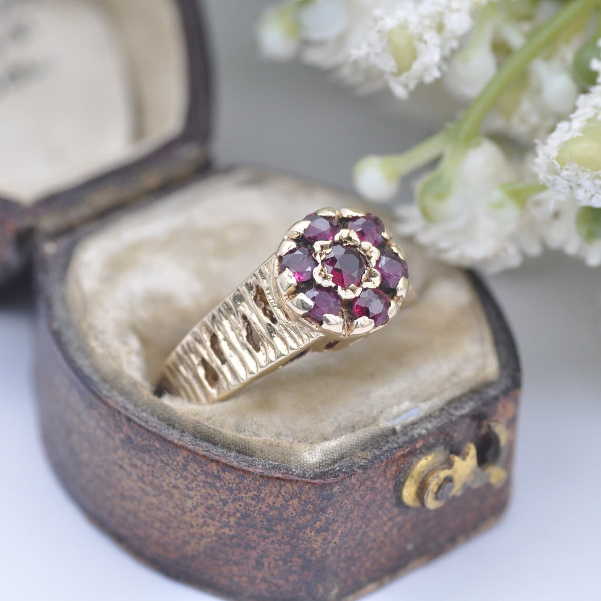 Vintage 9ct Gold Ruby Cluster Ring Mid