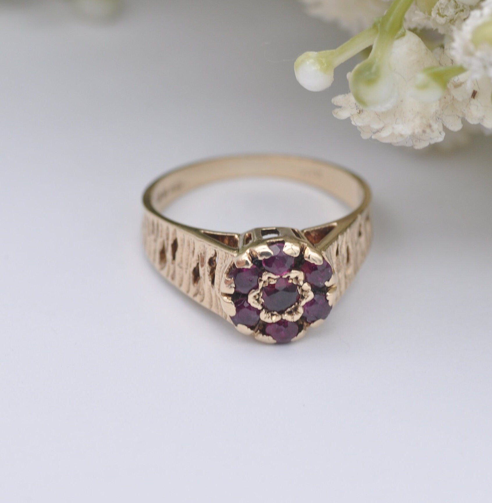 Vintage 9ct Gold Ruby Cluster Ring Mid