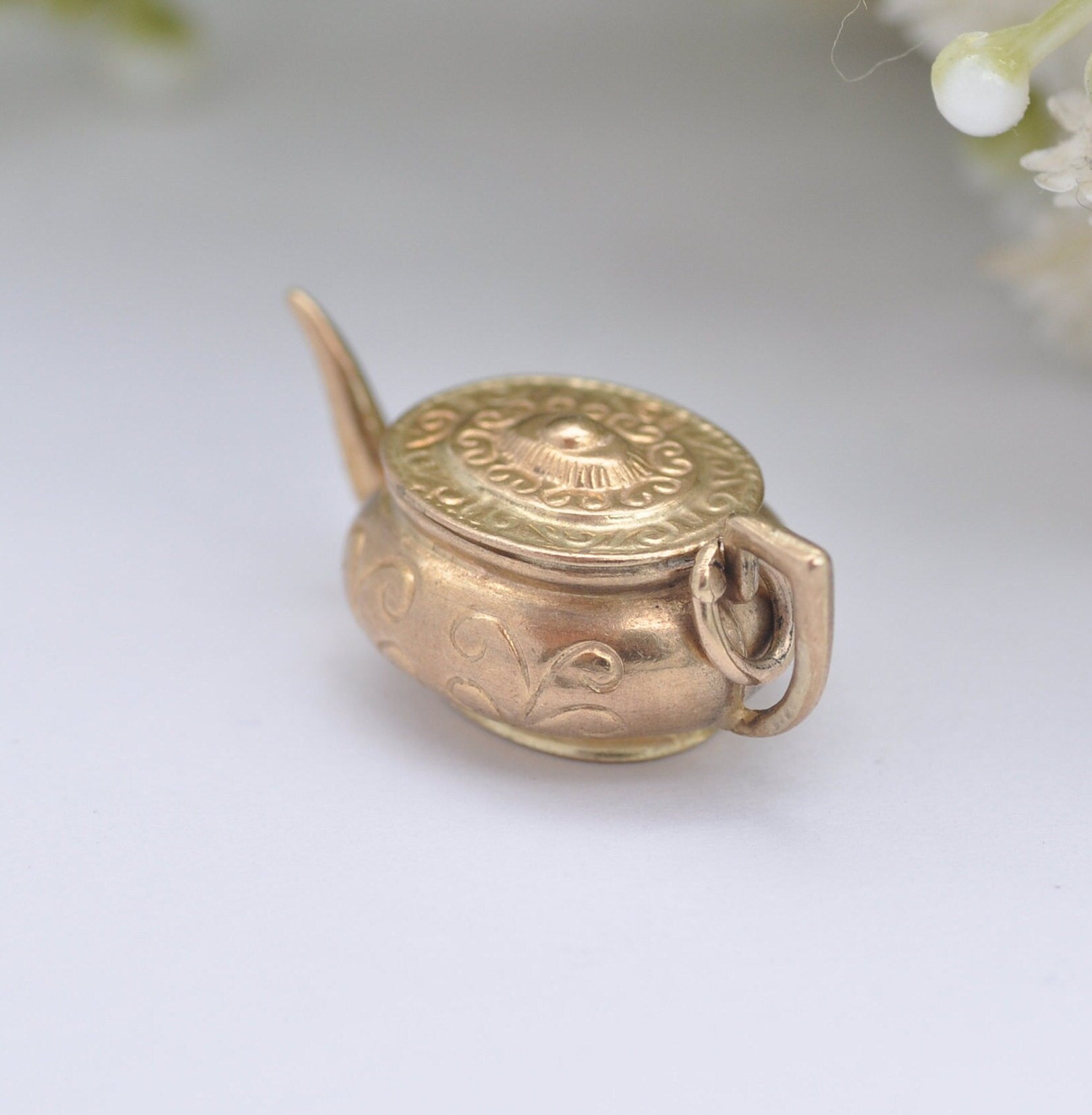 Vintage 9ct Gold Teapot Charm Pendant by Fred Manshaw 1974