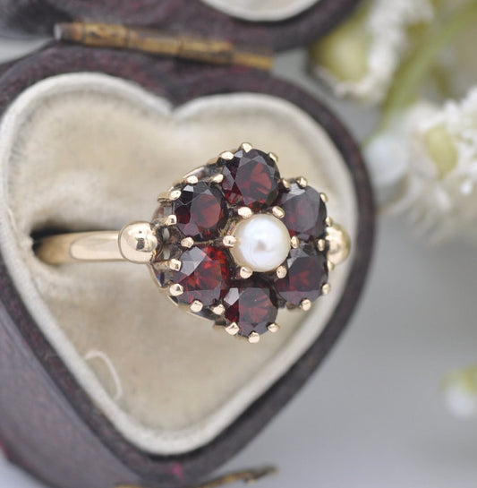 Vintage 9ct Gold Garnet Pearl Flower Cluster Ring - Mid-Century Victorian Revival | UK Size - M 1/2 | US Size - 6 1/2