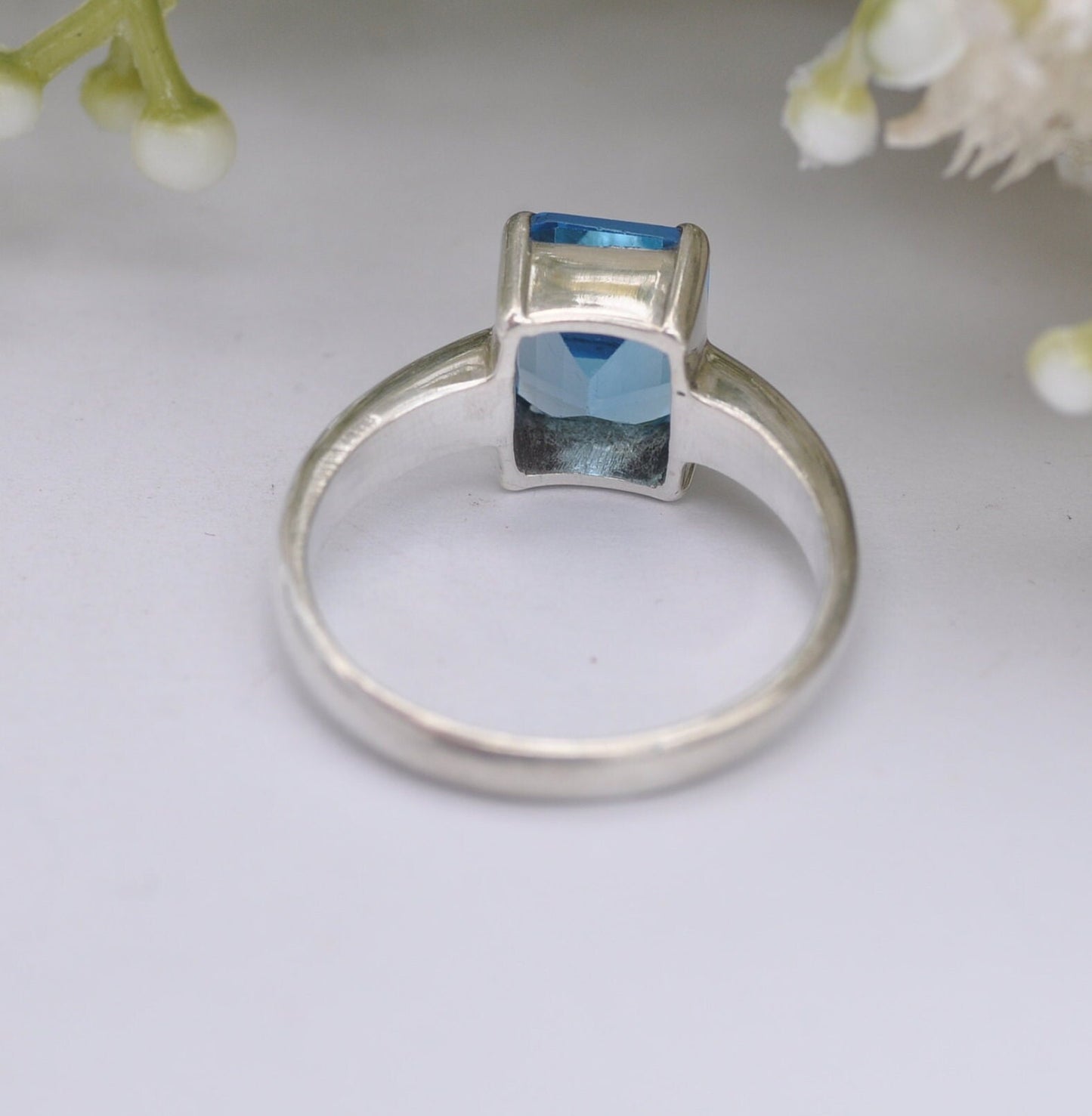 Sterling Silver Blue Stone Square Solitaire Ring - UK Size - R / US Size - 8 1/2