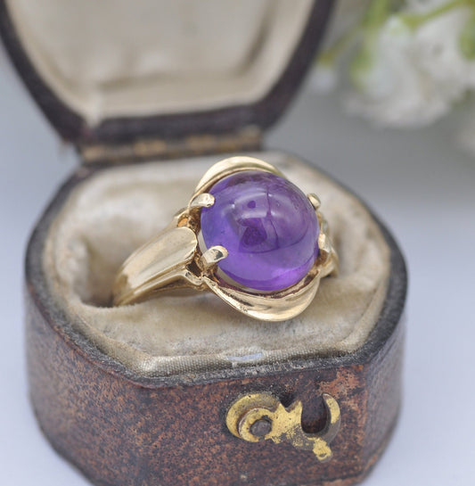 Vintage 9ct Gold Amethyst Ring 1989 - Unusual Cabochon Amethyst | UK Size - K | US Size - 5 1/4