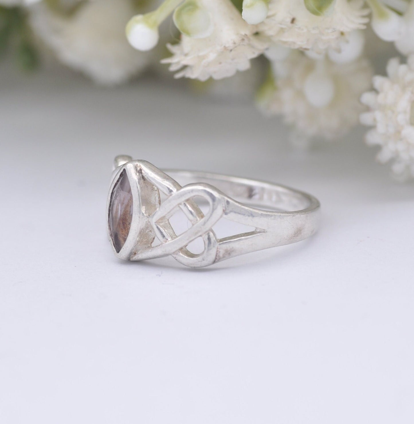 Vintage Sterling Silver Amethyst Celtic Ring - Quatrefoil Knot Twist Band | UK Size - O | US Size - 7 1/4