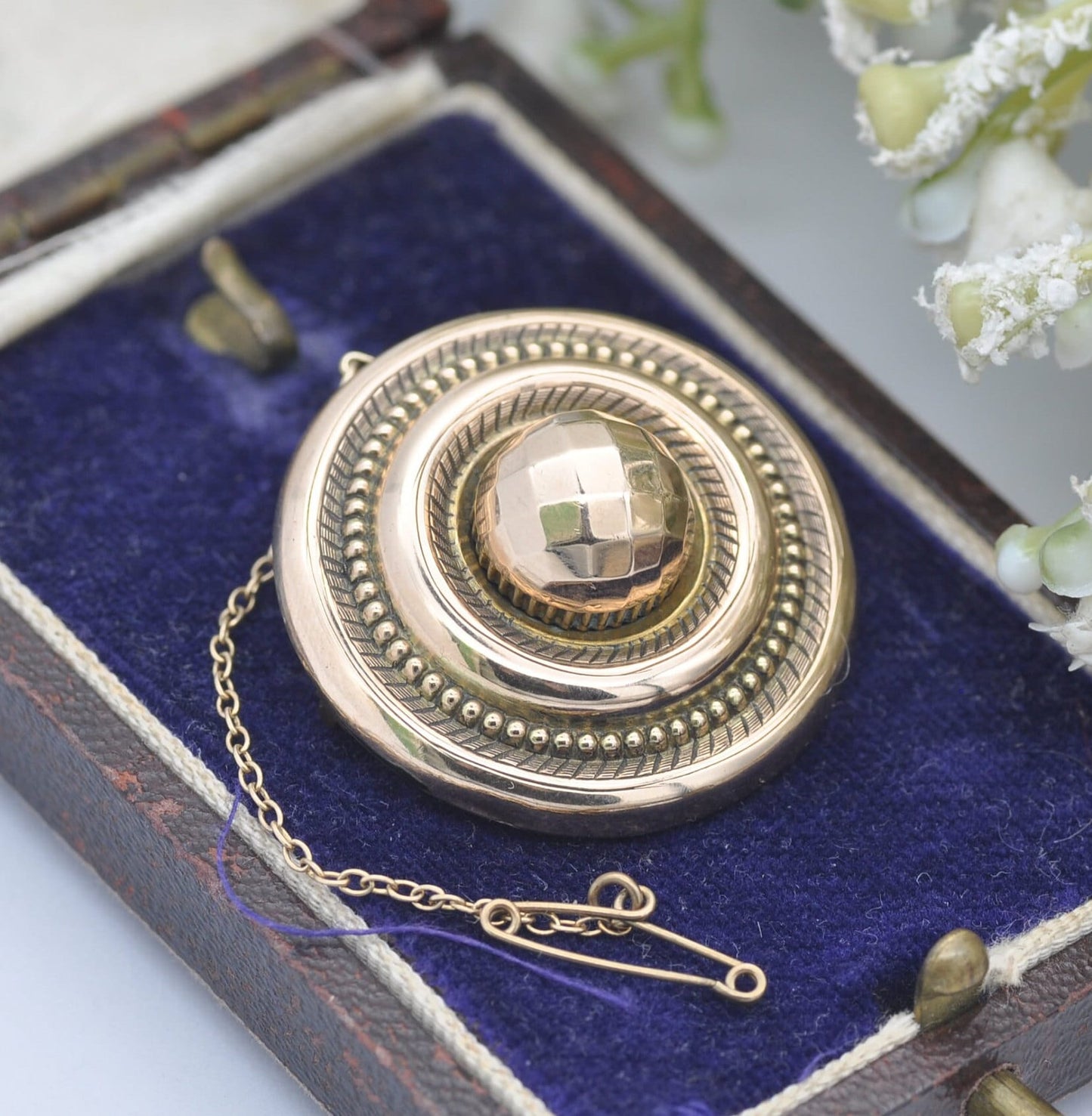 Antique Victorian 9ct Gold Mourning Brooch - Secret Locket Back | Etruscan Revival