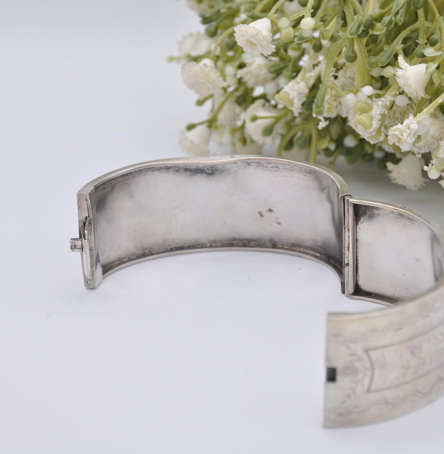 Antique Victorian Sterling Silver Bangle with Lucky Horseshoe and Rose - Aesthetic Movement | Hand Engraved | Rose Gold Plating