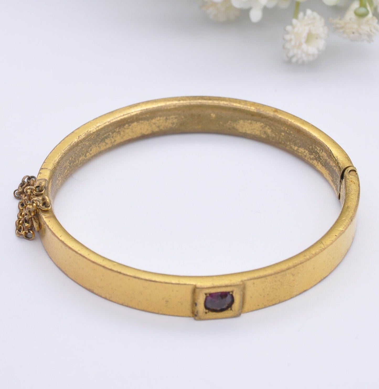 Antique Rolled Gold Bangle Bracelet Set with Purple Paste Stone