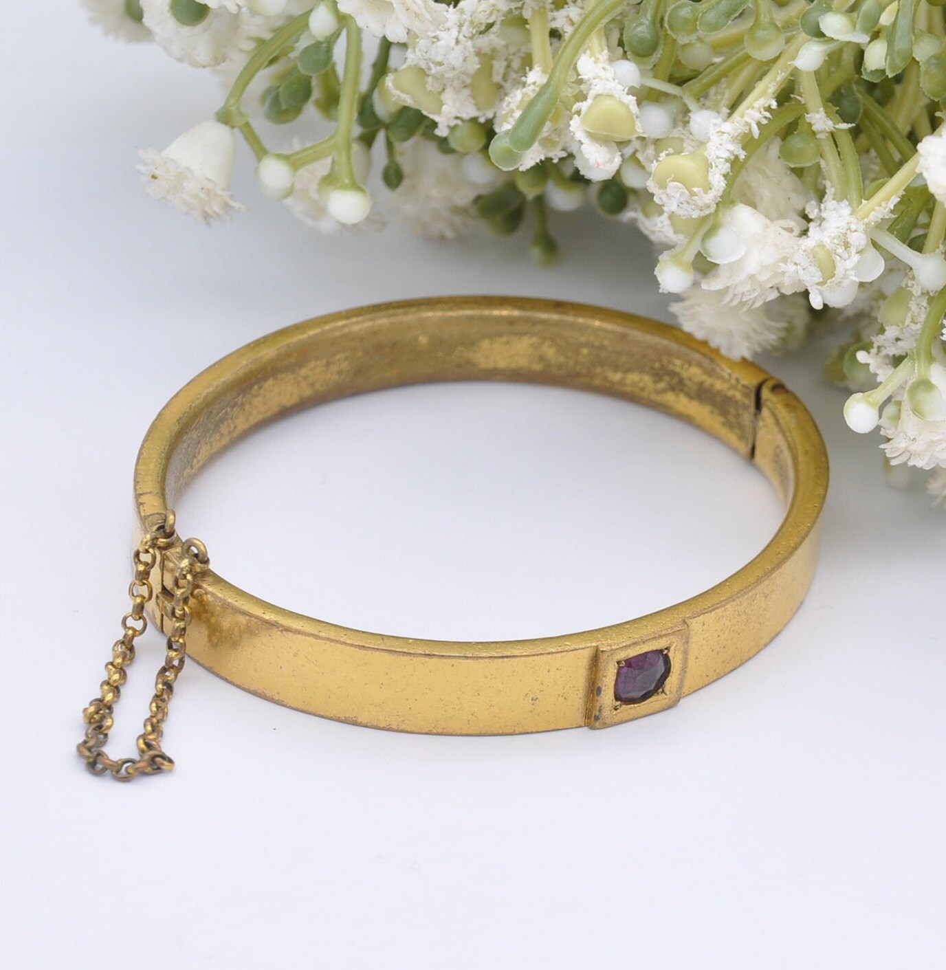 Antique Rolled Gold Bangle Bracelet Set with Purple Paste Stone