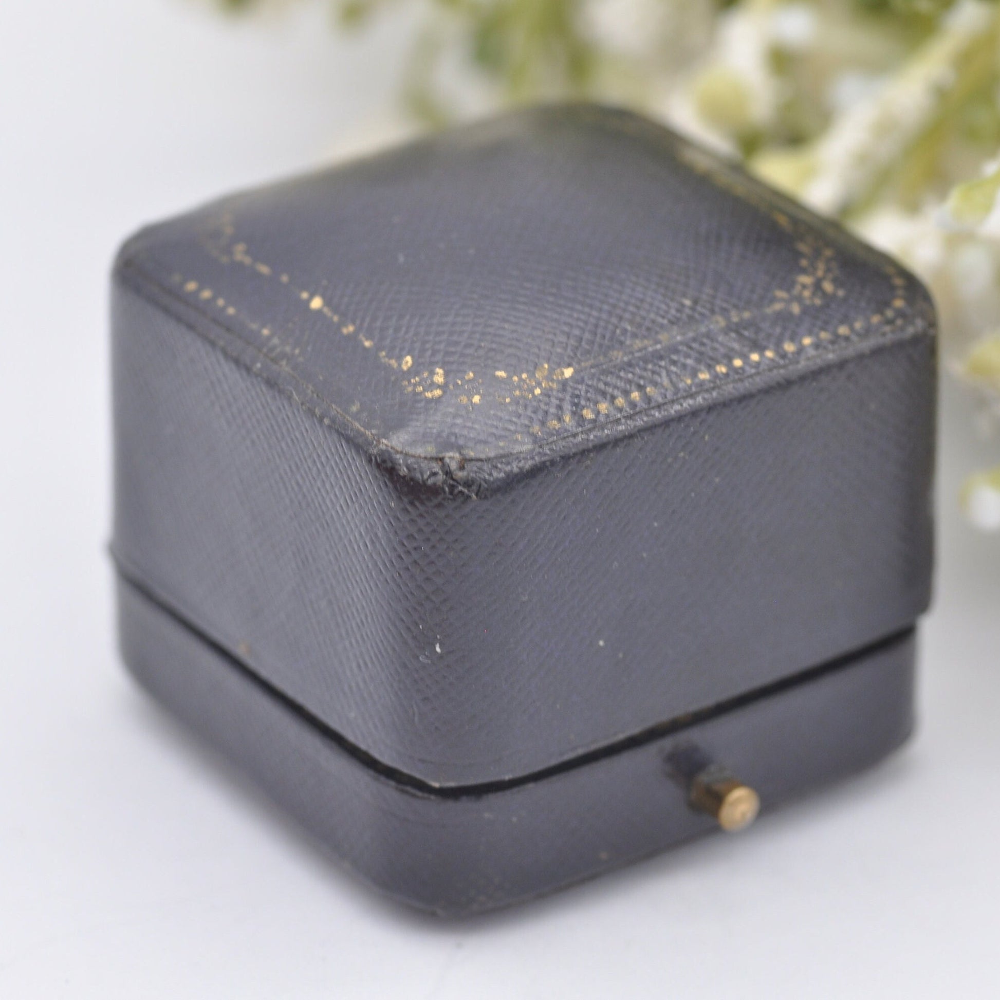 Antique Liddle Ring Box with Raised Setting - Stockton Jewellers | Silk and Velvet Lined