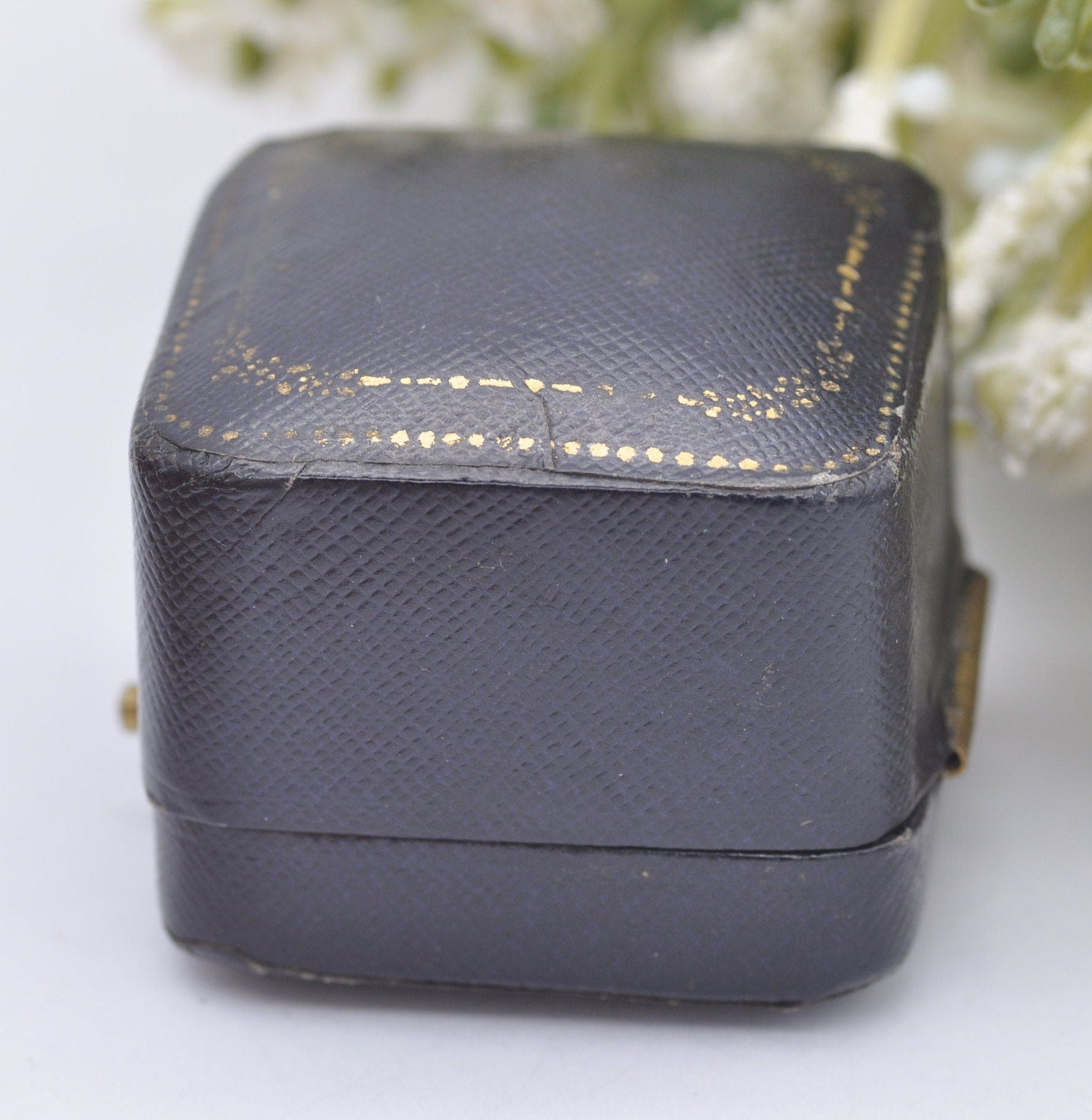 Antique Liddle Ring Box with Raised Setting - Stockton Jewellers | Silk and Velvet Lined