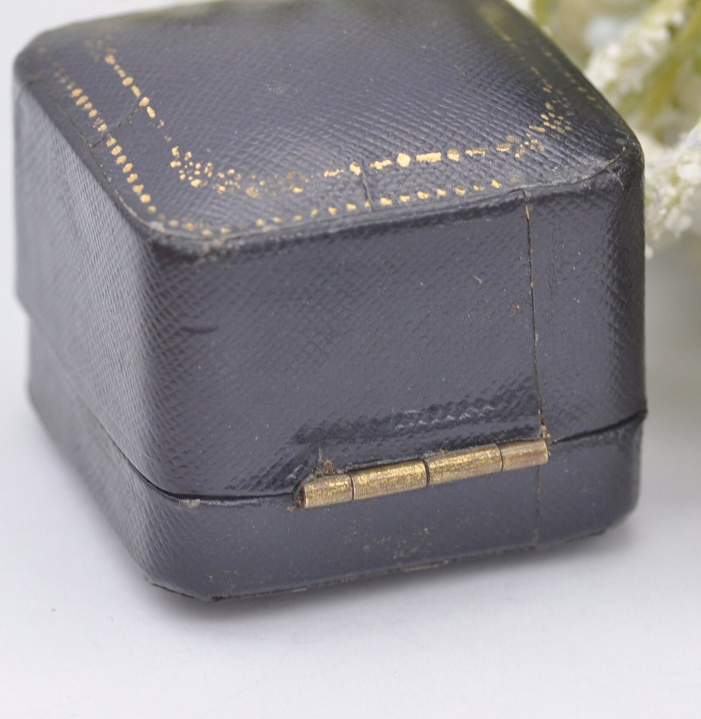 Antique Liddle Ring Box with Raised Setting - Stockton Jewellers | Silk and Velvet Lined