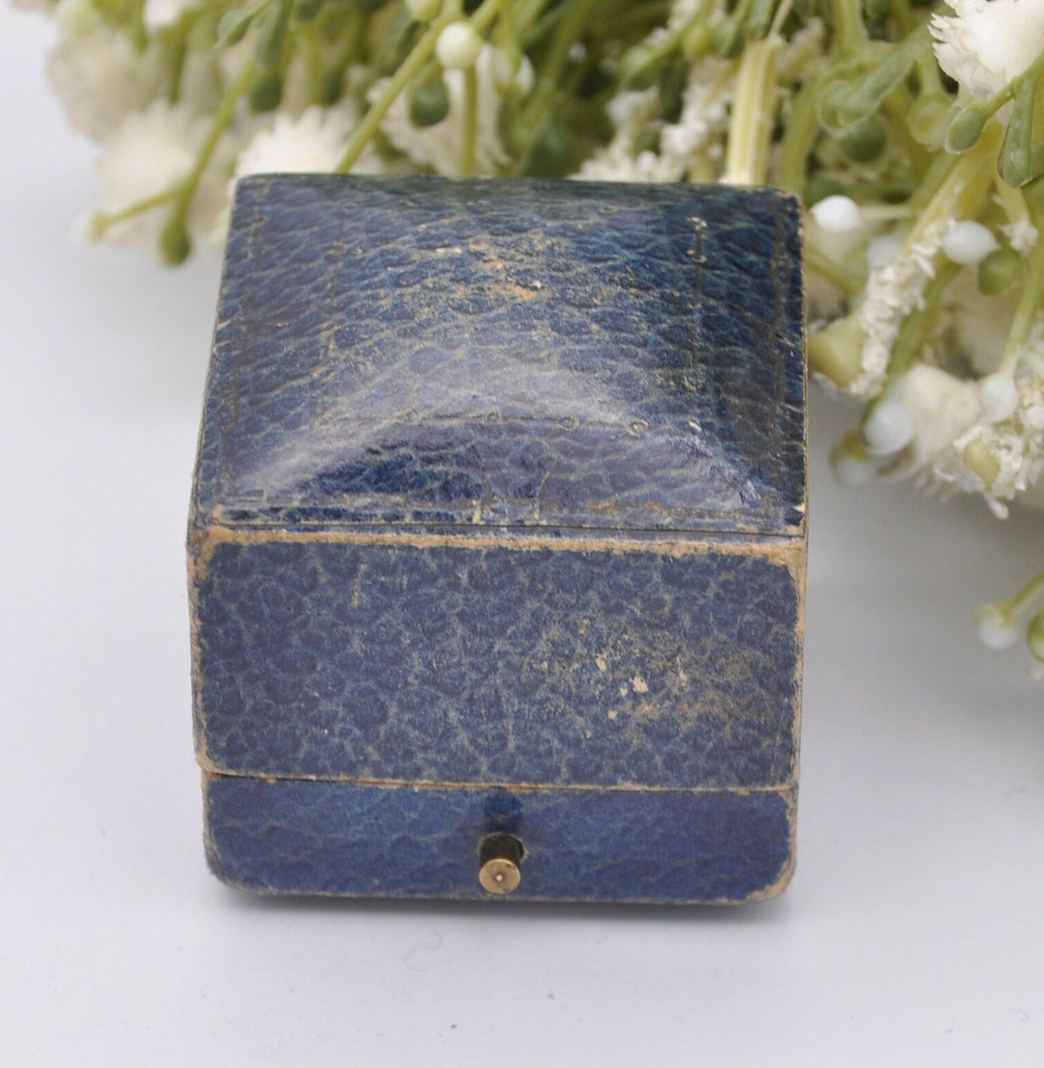 Vintage Blue Leather Ring Box - Leeds Industrial Co-operative Society | Albion Street Jewellers