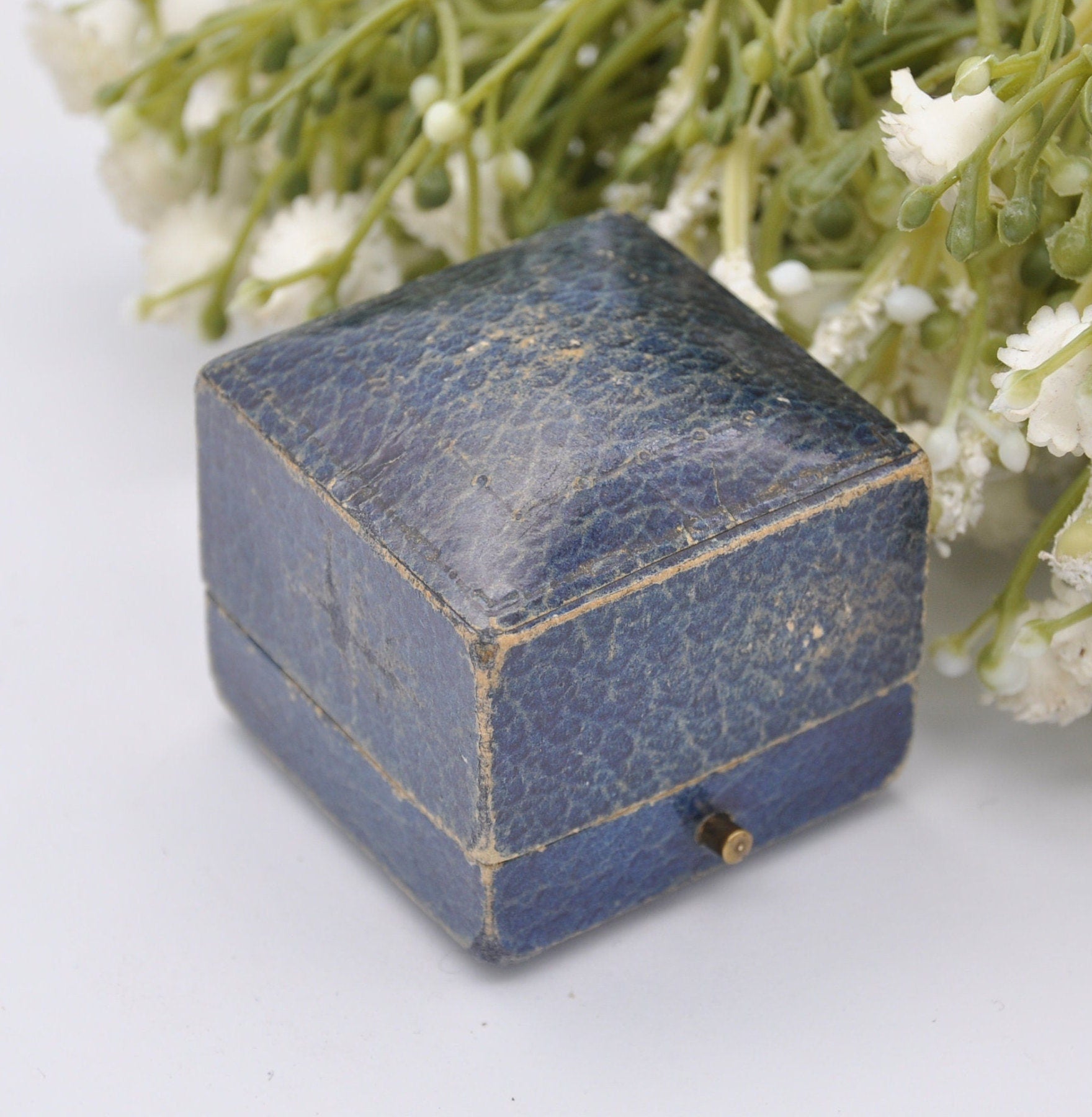 Vintage Blue Leather Ring Box - Leeds Industrial Co-operative Society | Albion Street Jewellers