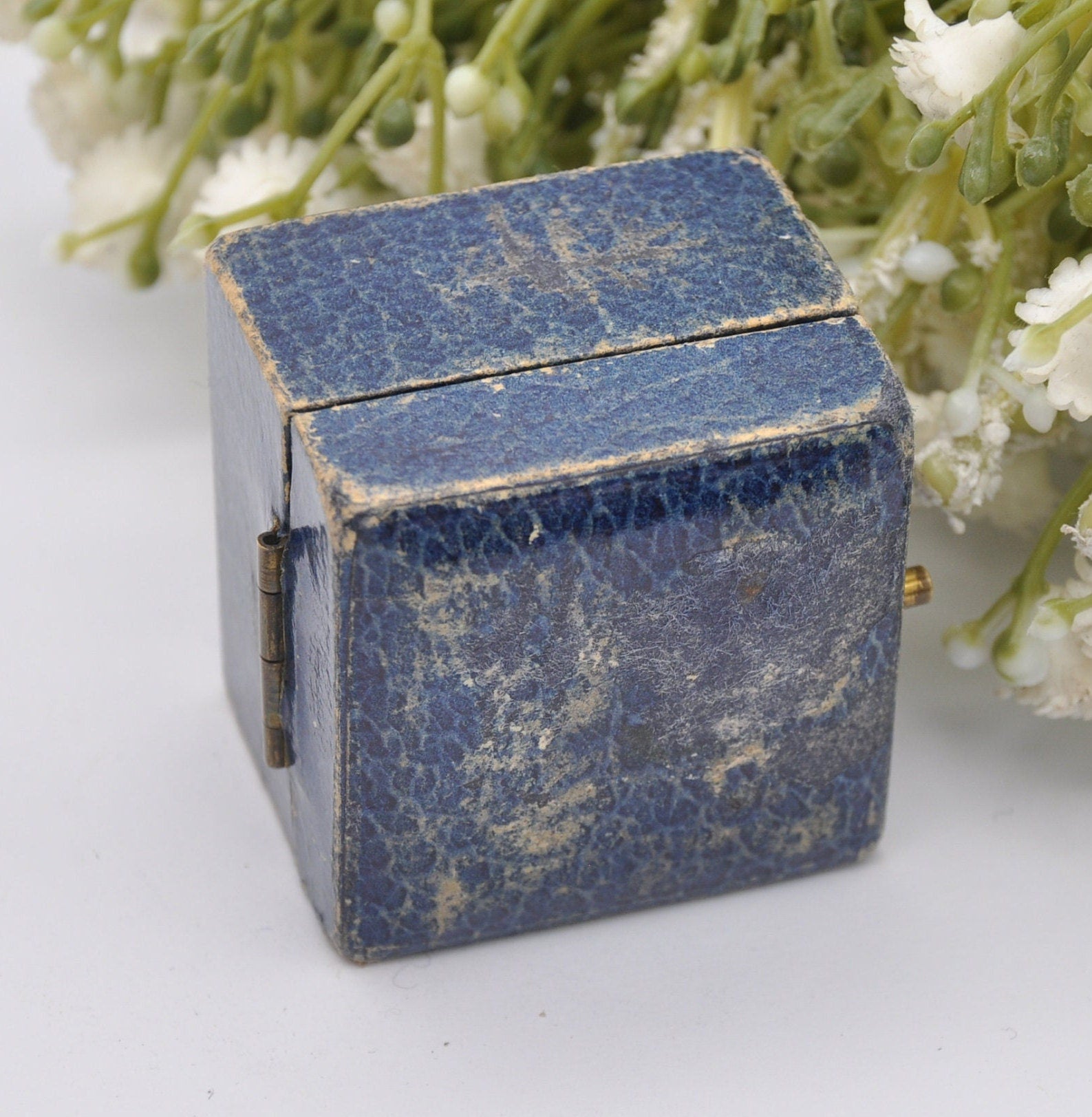 Vintage Blue Leather Ring Box - Leeds Industrial Co-operative Society | Albion Street Jewellers