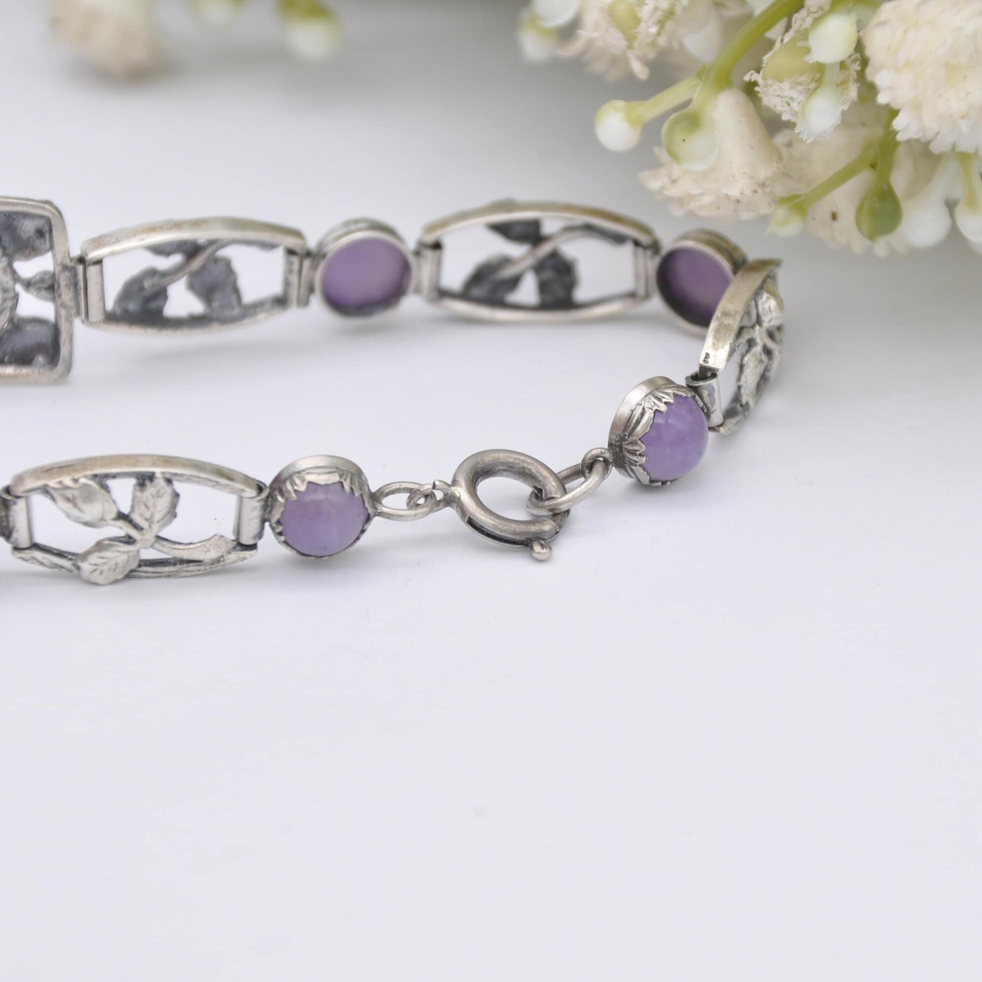 Vintage Sterling Silver Amethyst Bracelet - Floral Leaf Design