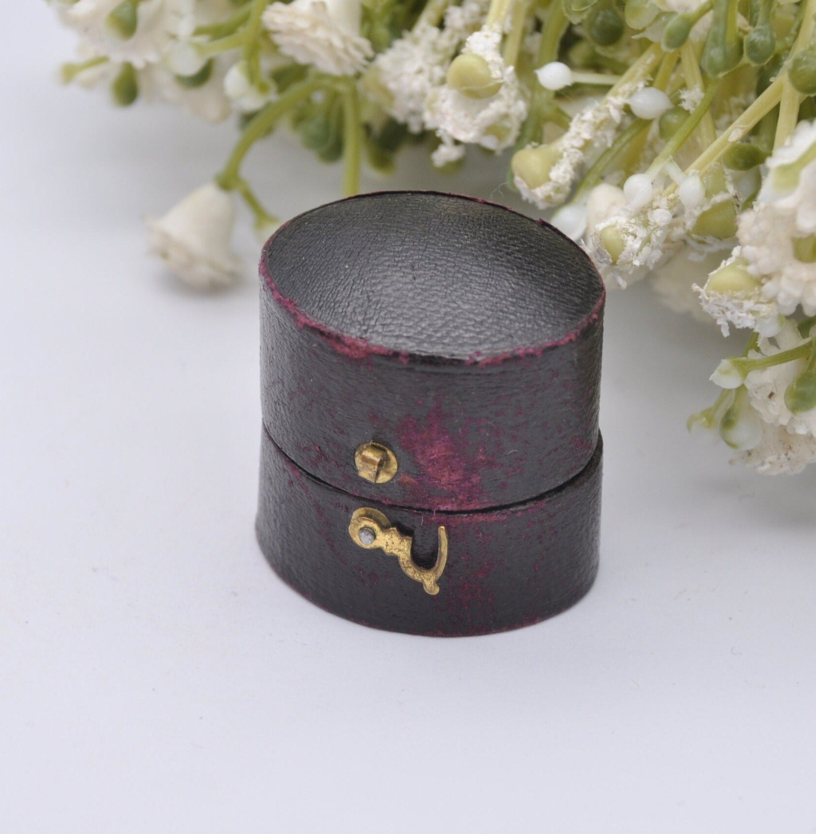 Antique Leather Oval Ring Box with Clasp Front - Pearce Nottingham Jewellers | Silk and Velvet Lined