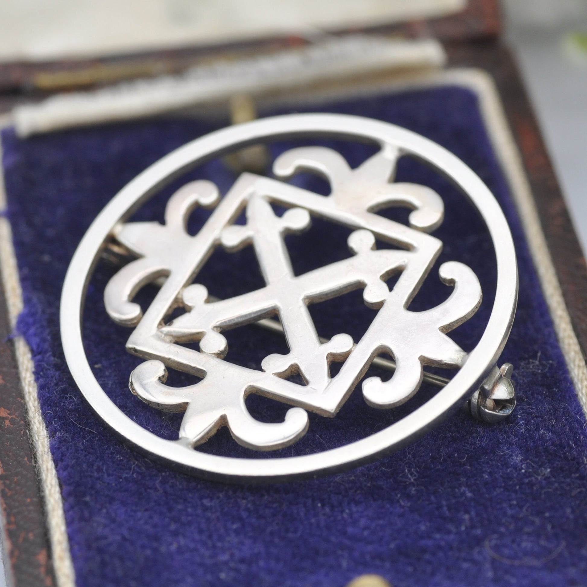 Vintage Ortak Scottish Sterling Silver Brooch by Malcolm Gray 1978 - Celtic Cross | Edinburgh Hallmarks