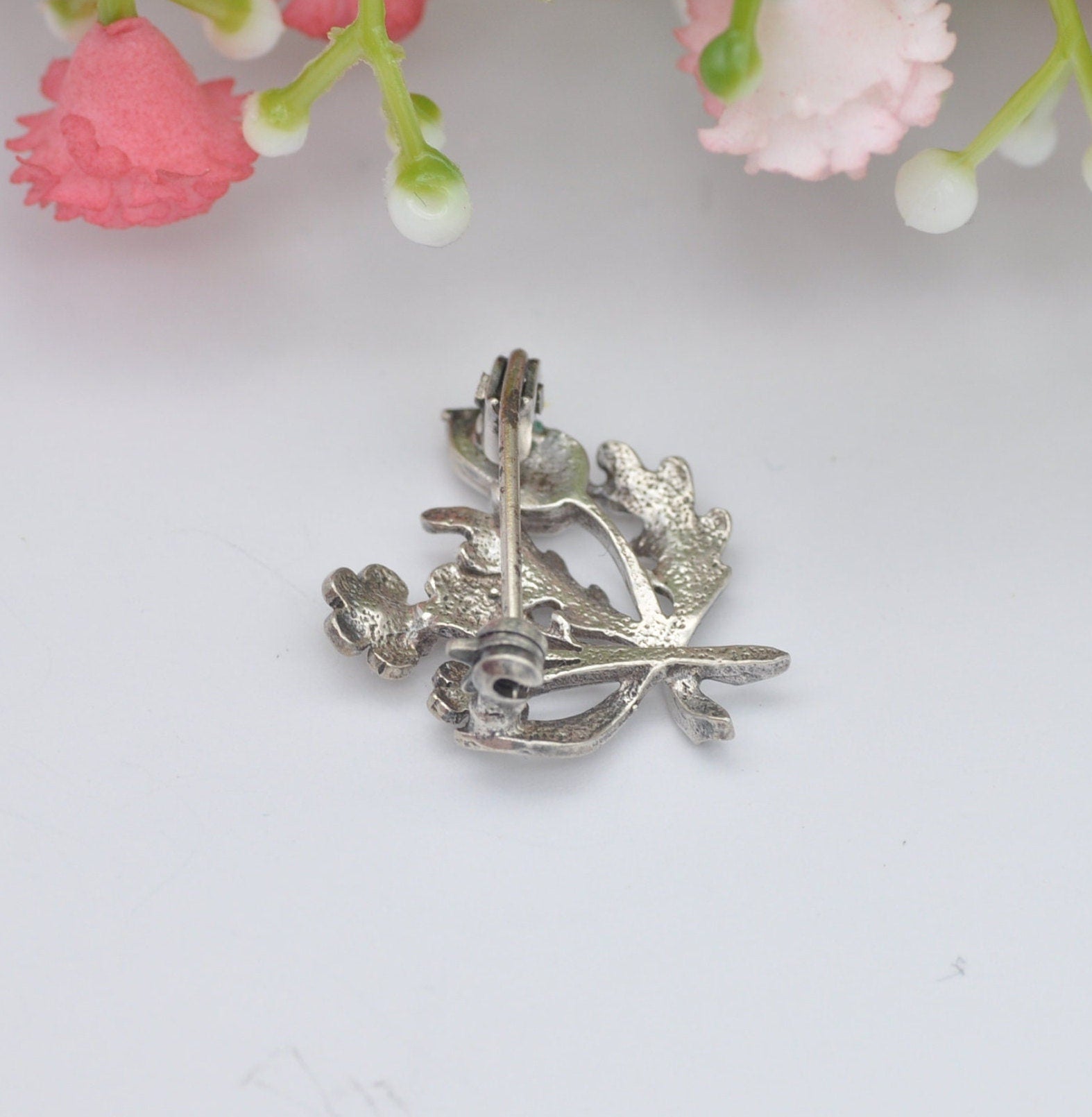 Antique Sterling Silver Acorn and Flower Brooch - Wild Flowers