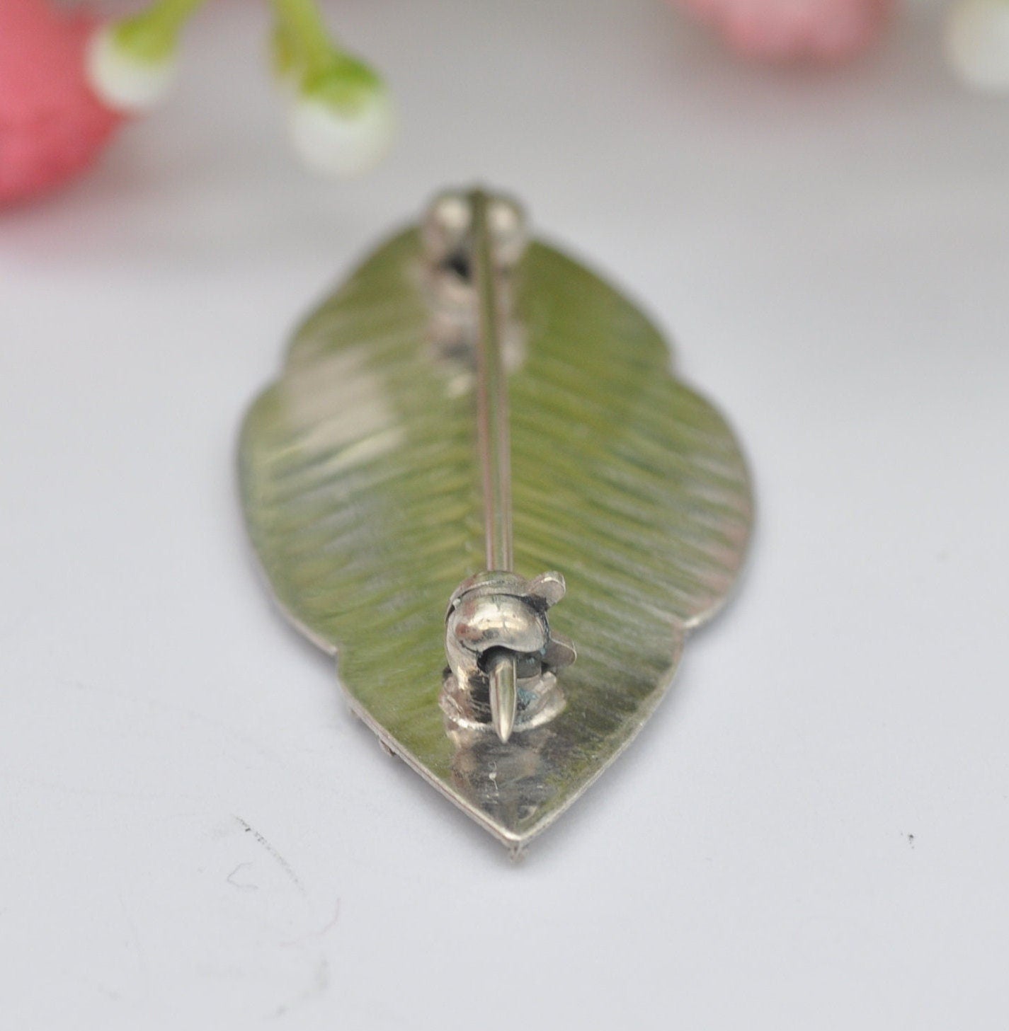 Vintage Sterling Silver Unusual Leaf Brooch - Textured Leaf Design | Ants Walking