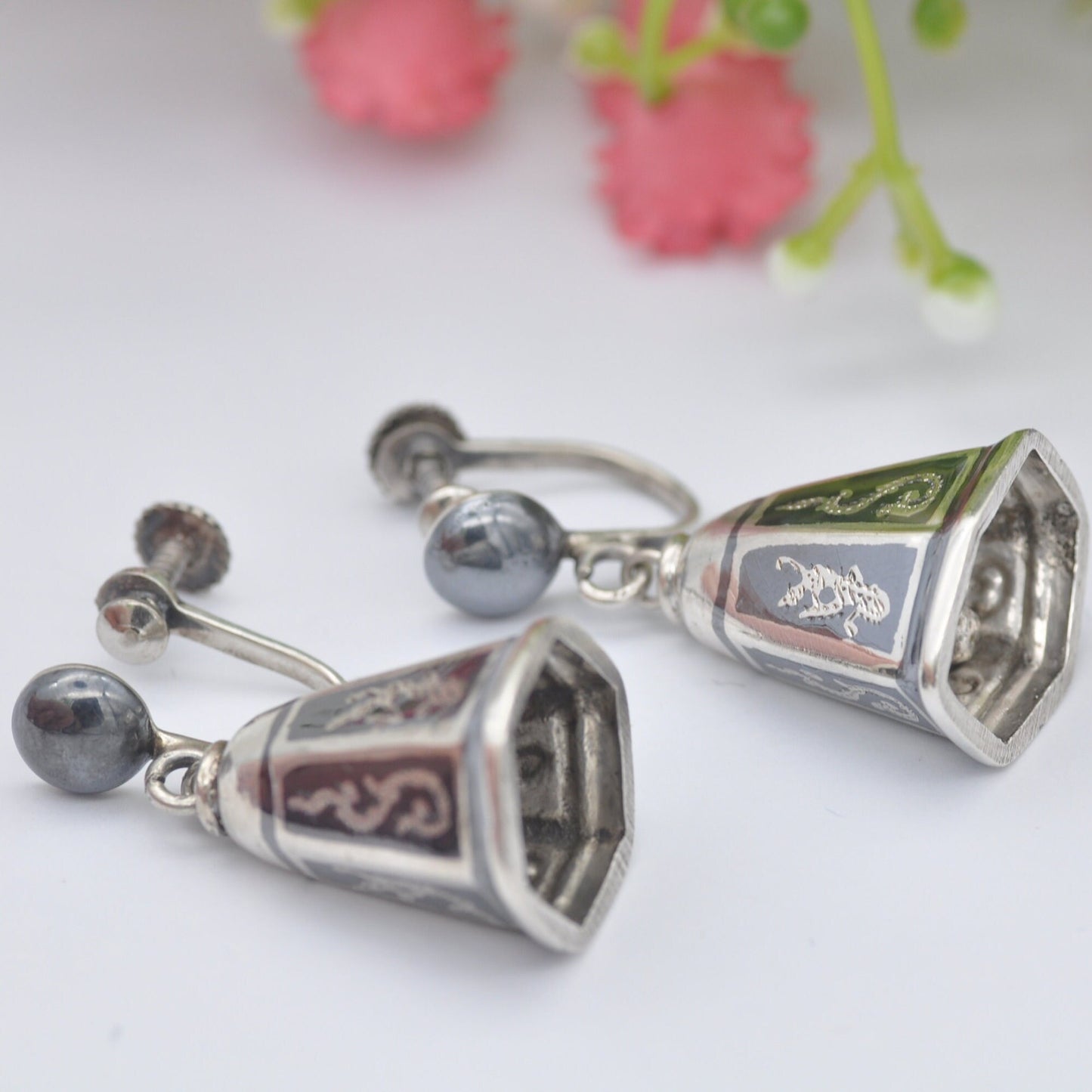 Vintage Siam Sterling Silver Bell Drop Screw Back Earrings - Siam Niello | Goddess Design