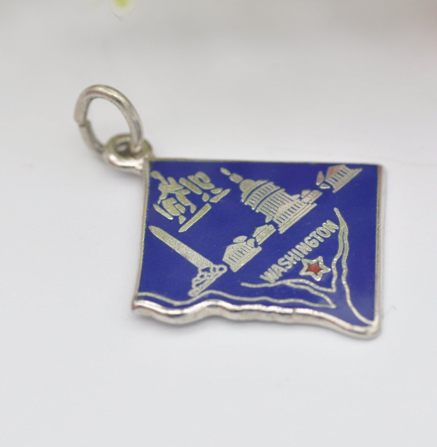 Vintage Washington DC Monument Souvenir Charm Pendant - American Buildings | Washington D.C. | Lincoln Statue