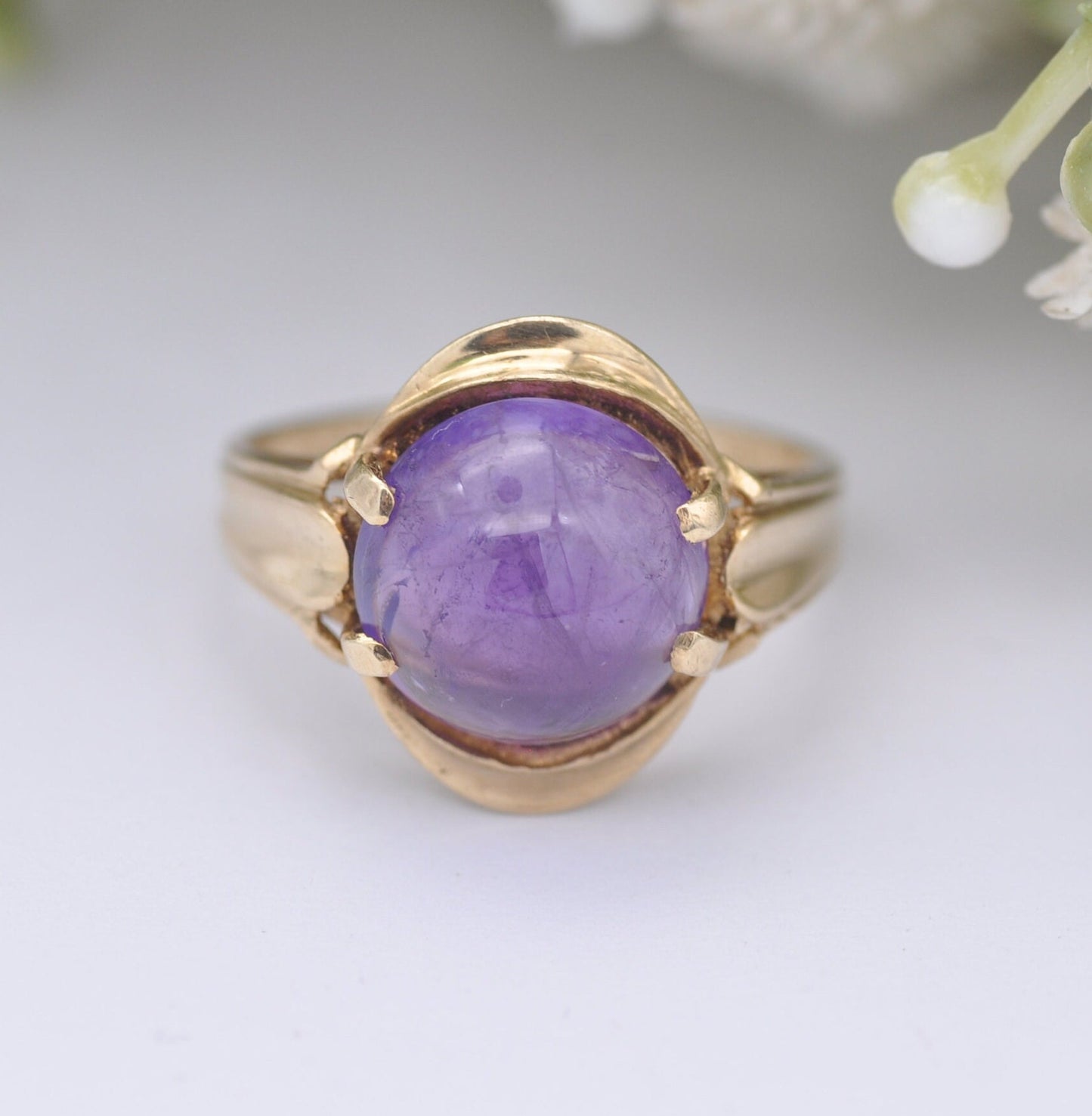 Vintage 9ct Gold Amethyst Ring 1989 - Unusual Cabochon Amethyst | UK Size - K | US Size - 5 1/4