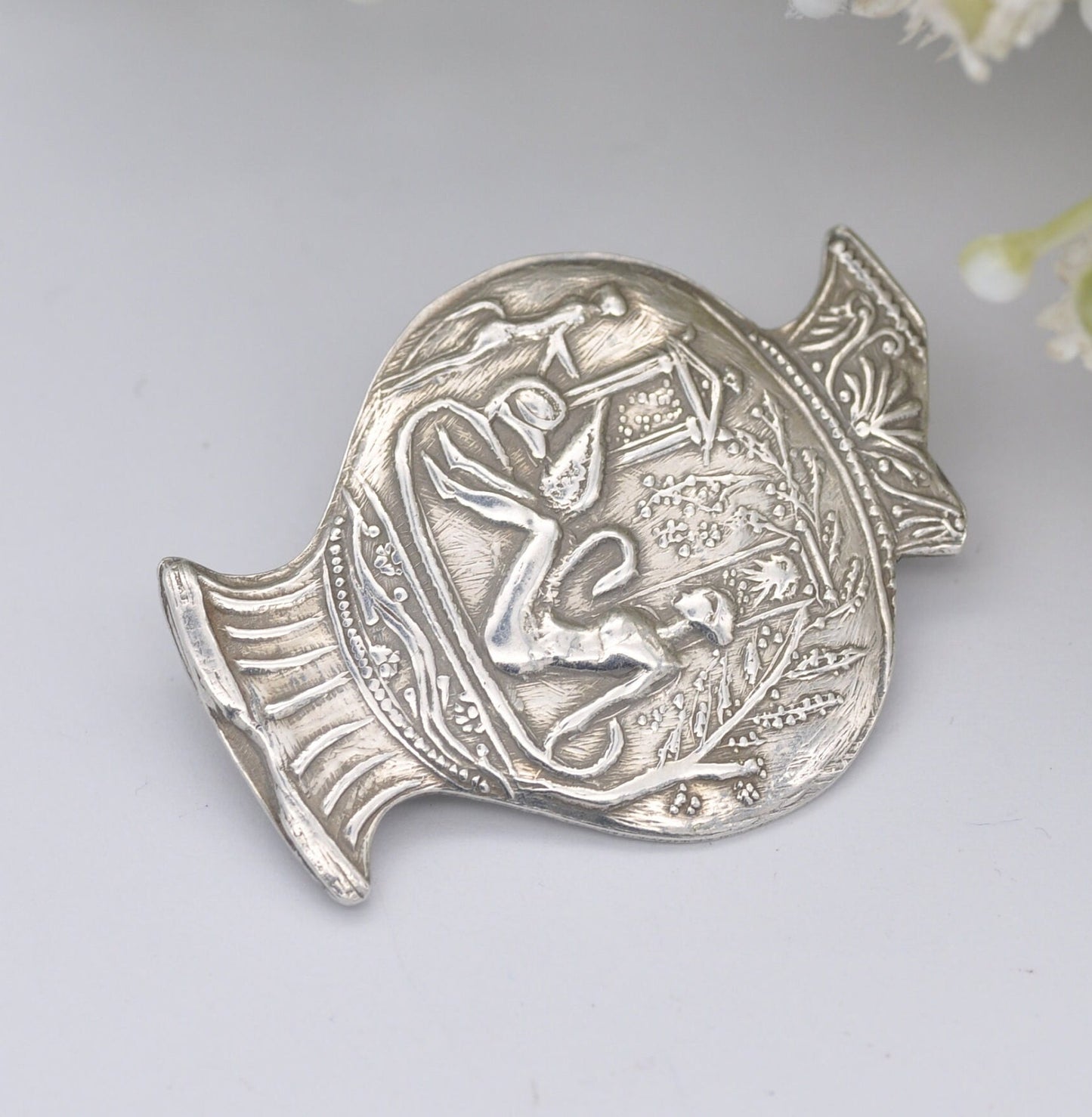 Vintage Silver Leda and the Swan Brooch - Greek Vase | Classical Urn | Ancient Myth Imagery