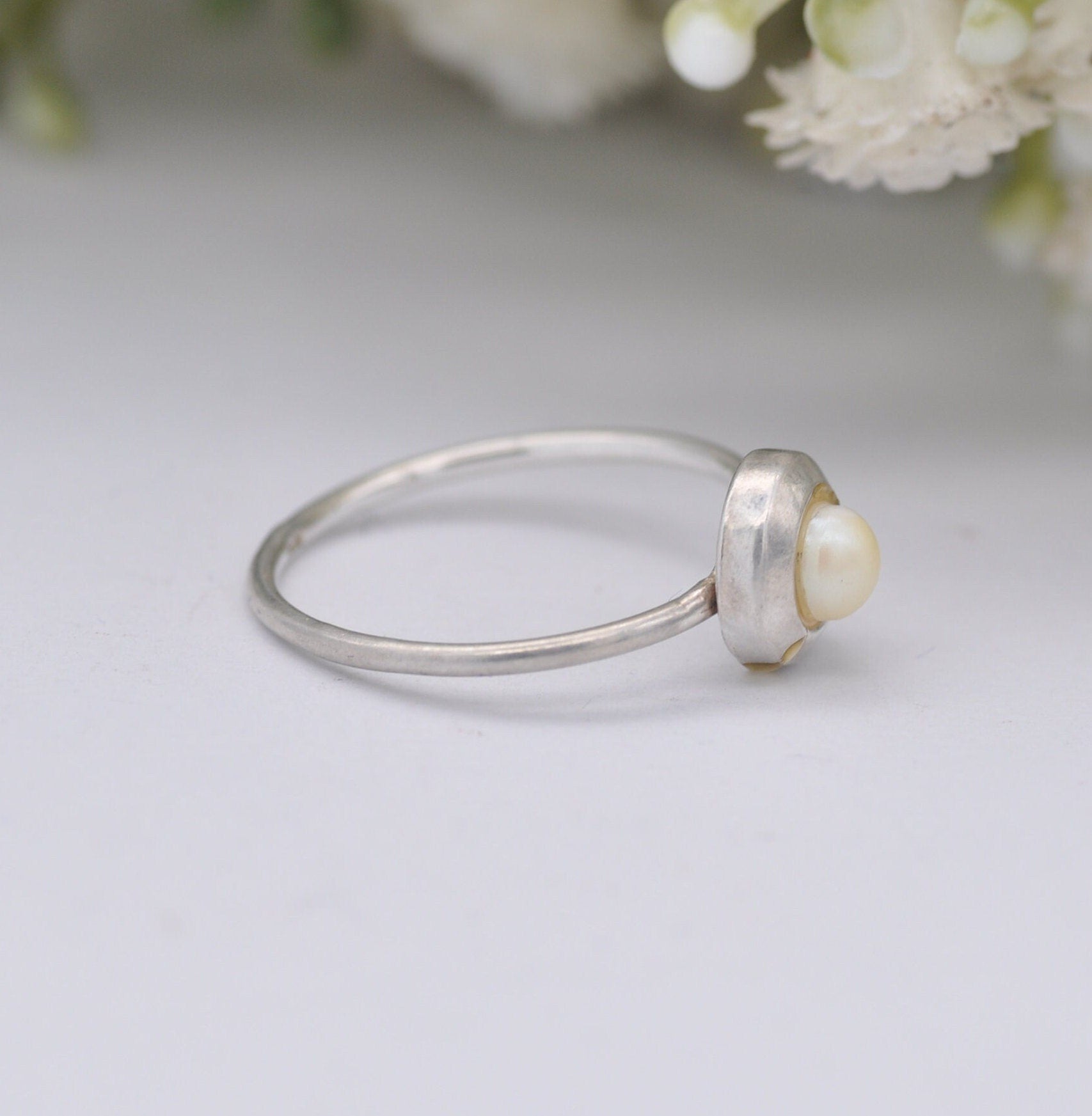 Vintage Sterling Silver Faux Pearl Ring - Delicate Vintage Ring | UK Size - M | US Size - 6 1/4