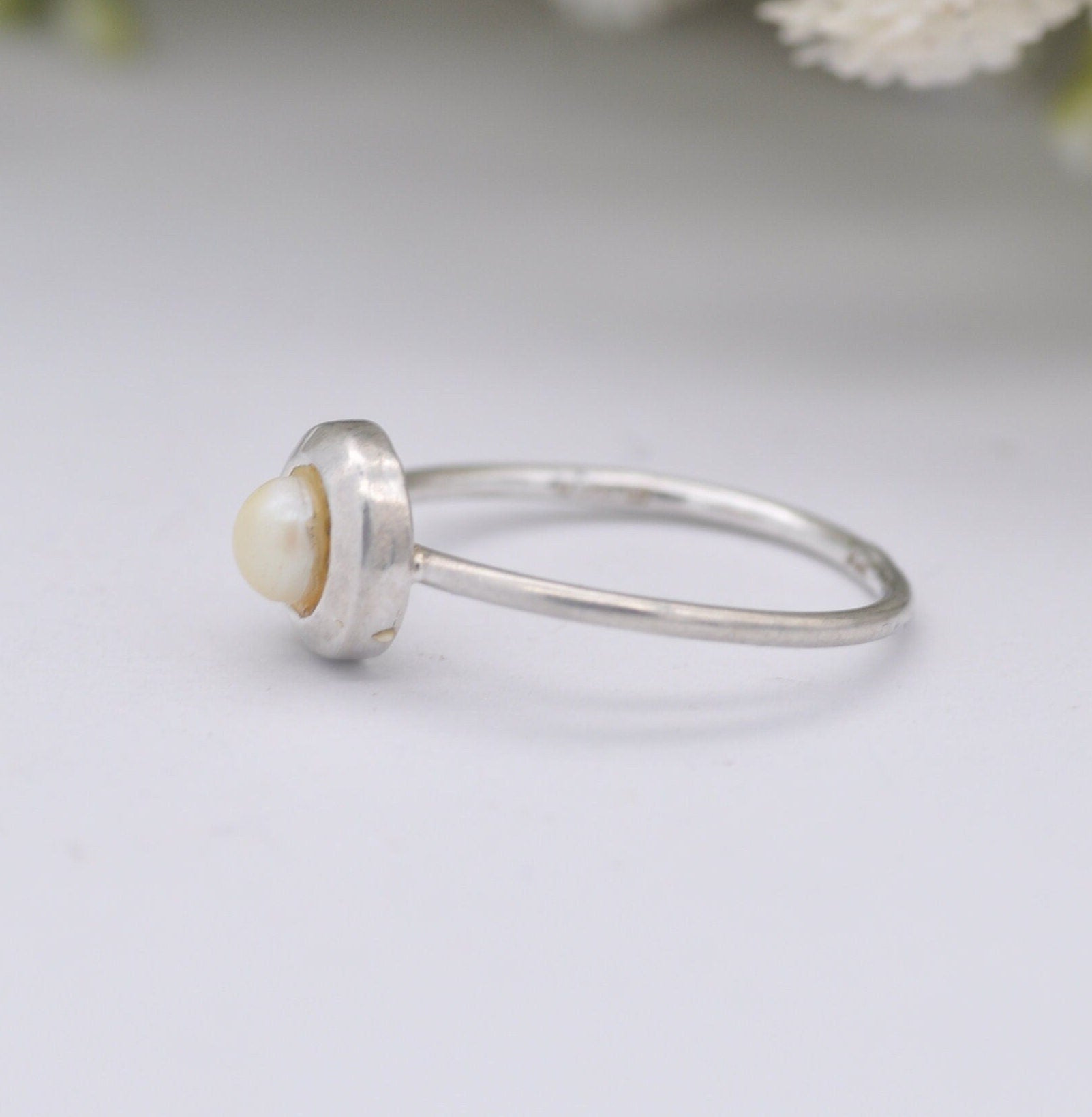 Vintage Sterling Silver Faux Pearl Ring - Delicate Vintage Ring | UK Size - M | US Size - 6 1/4