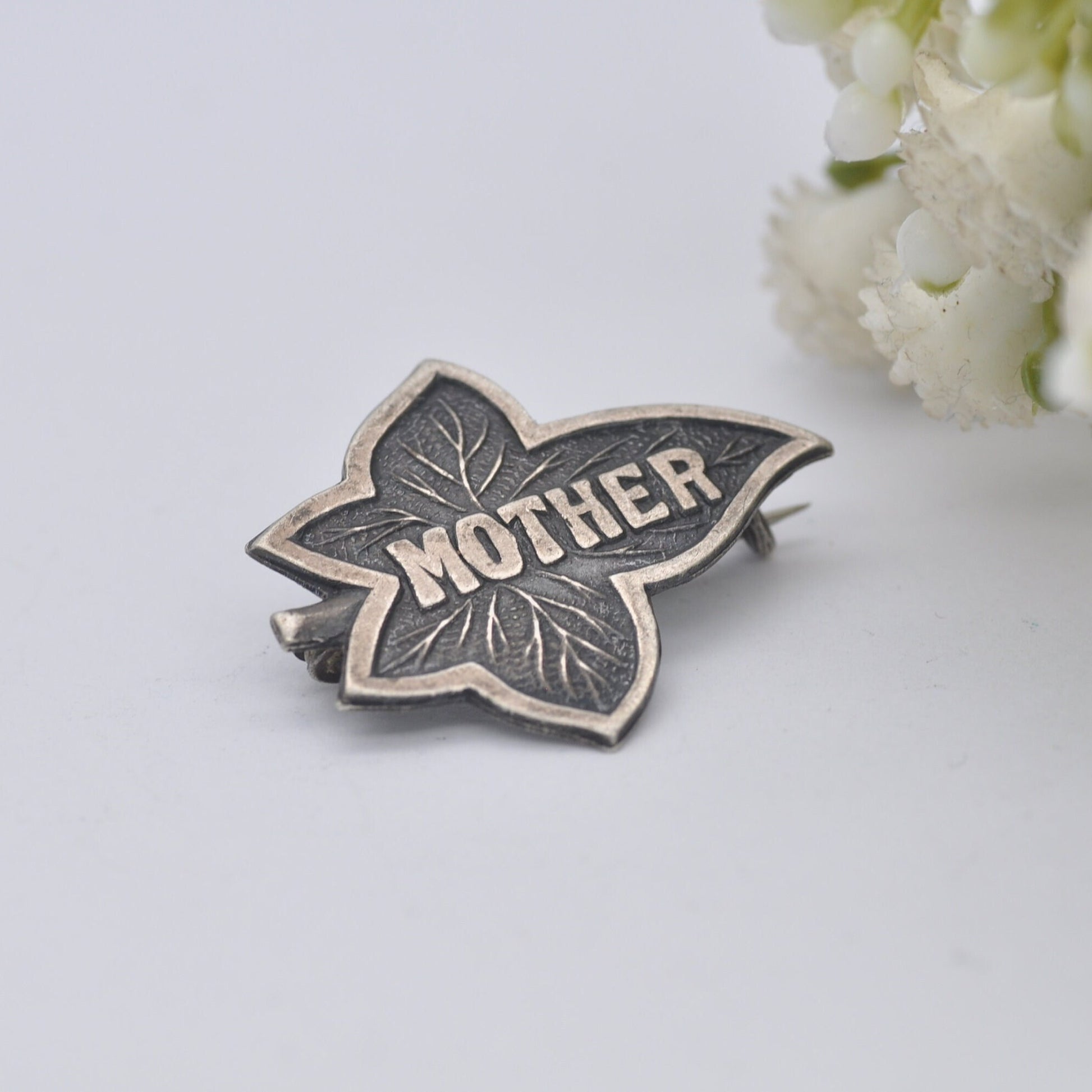 Antique Sterling Silver Mother Leaf Brooch - Sentimental Mum Jewellery