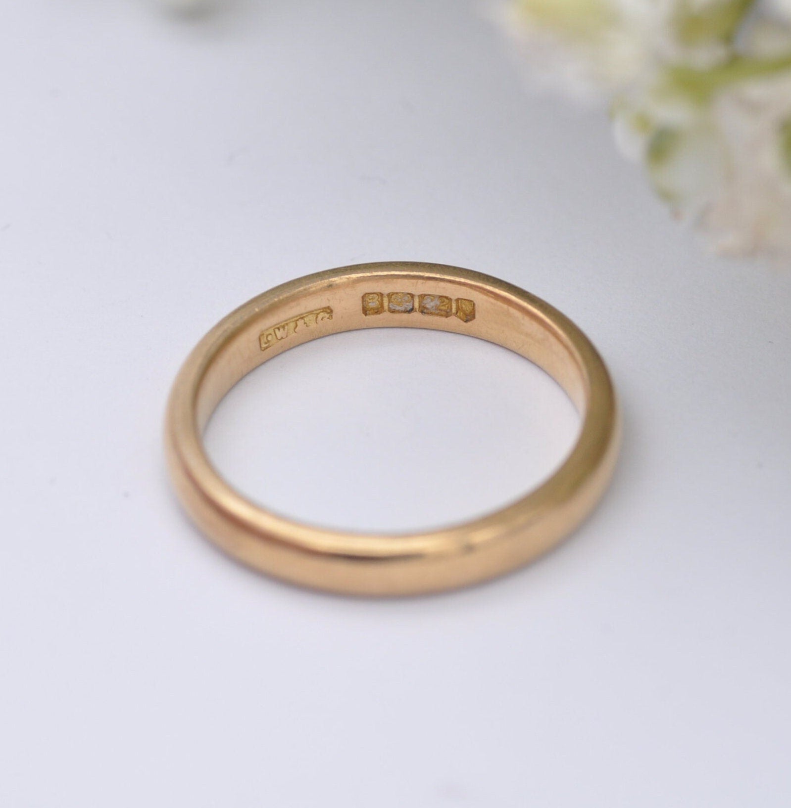 Vintage 22ct Gold Wedding Band 1937 - Mid-Century Wedding Ring | UK Size - M | US Size - 6 1/4