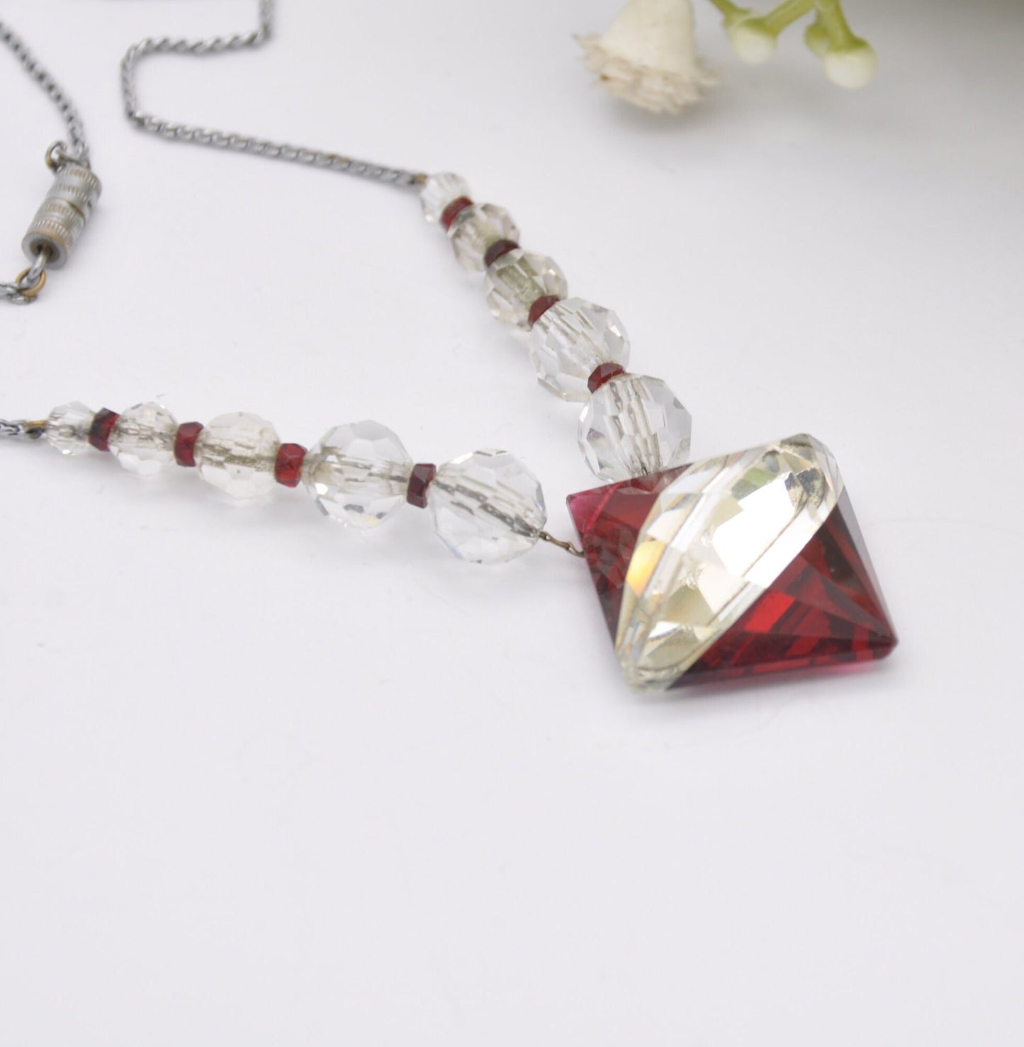 Vintage Art Deco Glass Necklace with Red and Clear Sparkly Glass