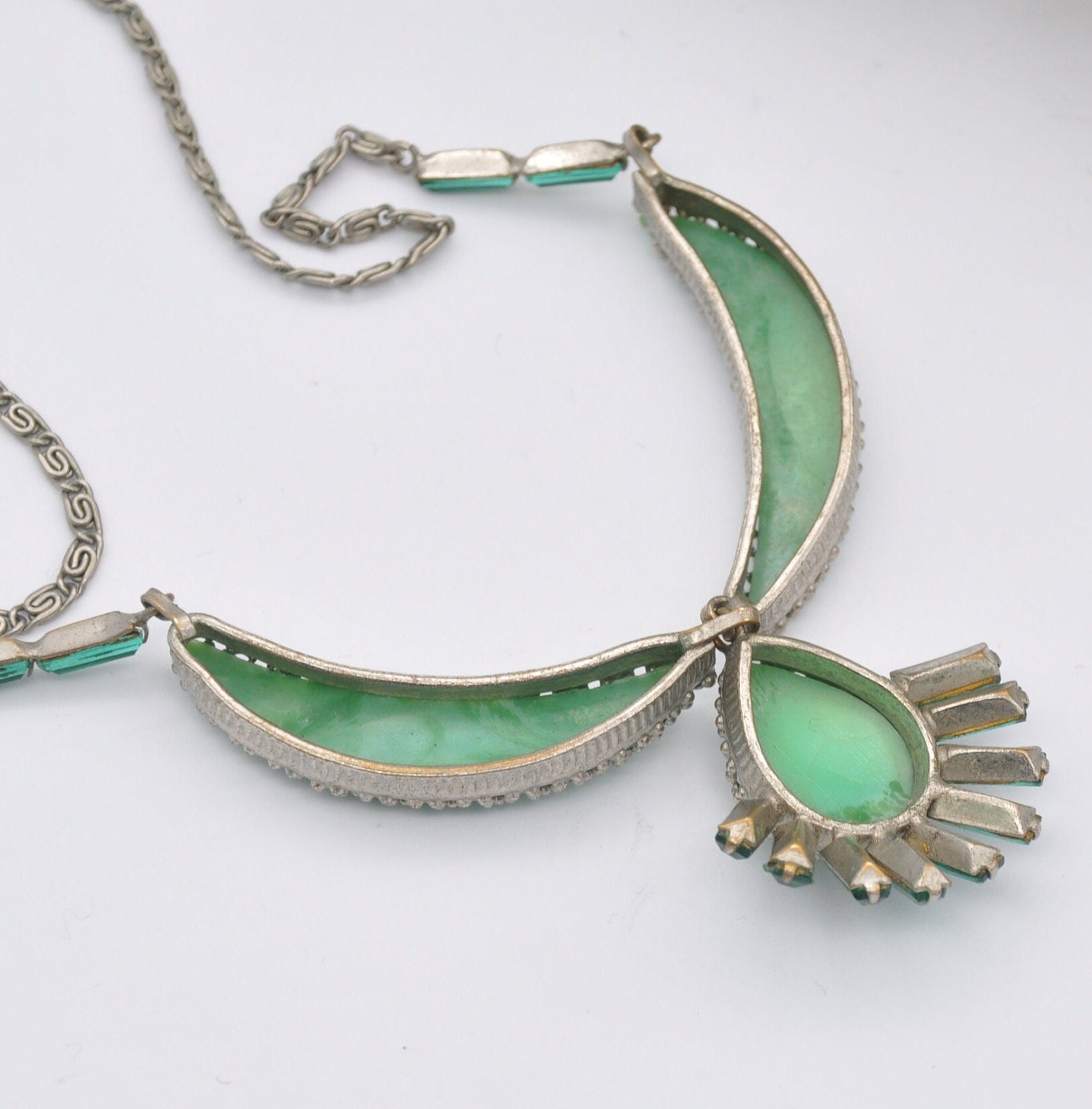 Vintage Green Peking Glass Statement Necklace with Czech Filigree