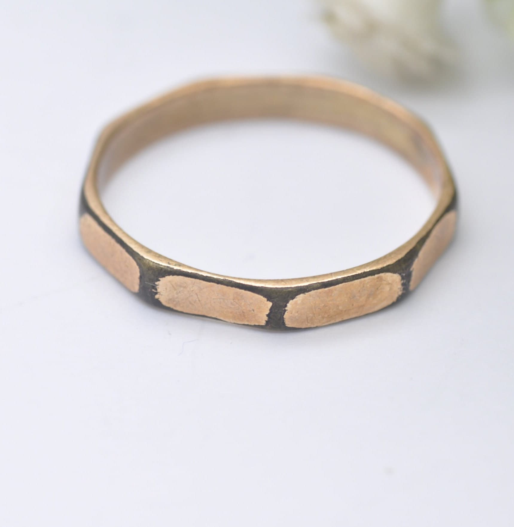 Antique Rolled Gold Squared Band Ring - Unusual Vintage Costume Jewellery | UK Size - U | US Size - 10