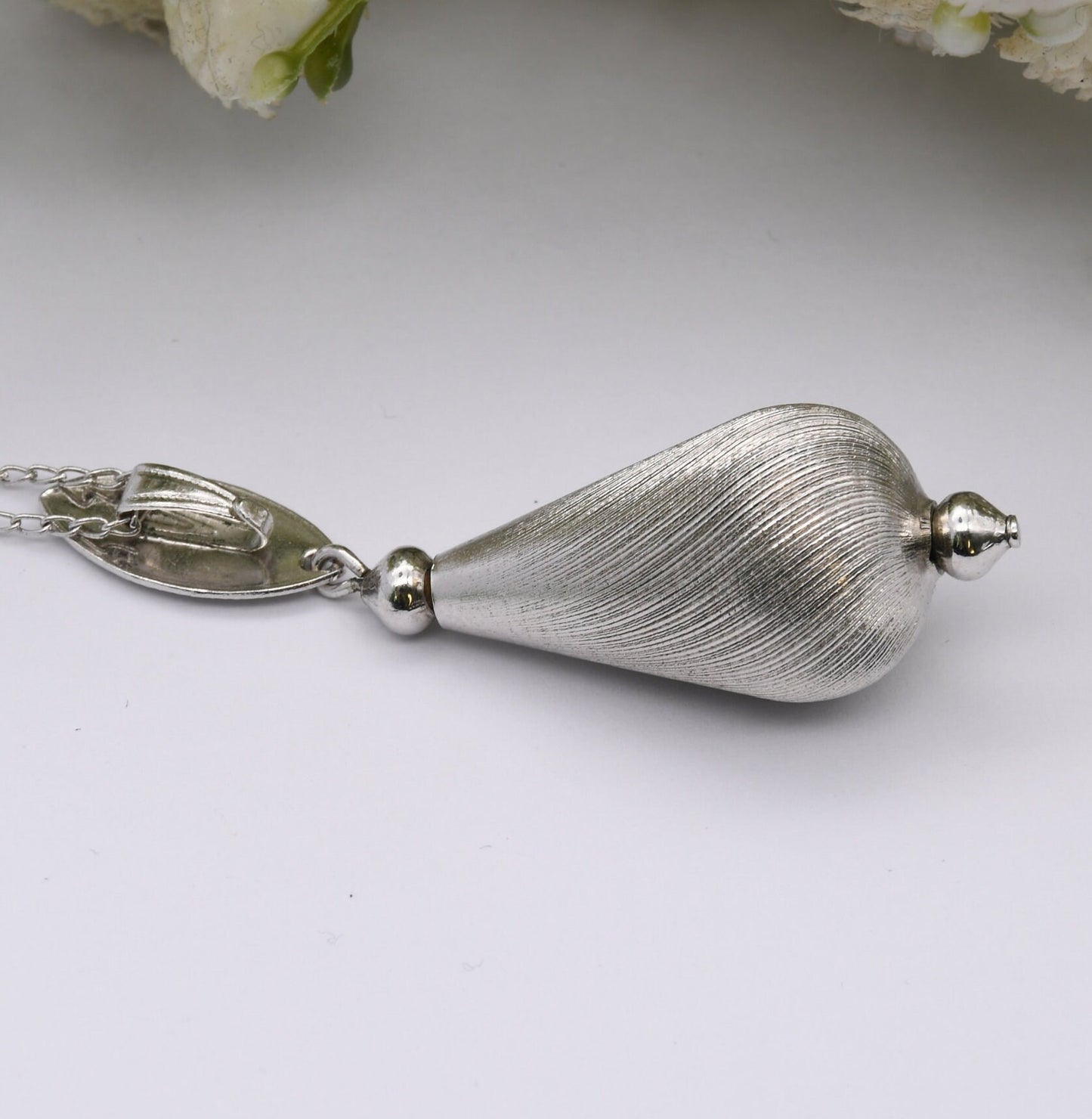 Vintage Sarah Coventry Pendant Necklace - Silver Tone | Mid-Century Brand | Large Teardrop