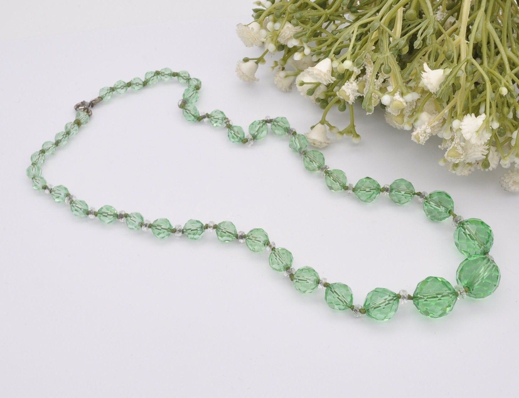 Vintage Art Deco Green Glass Bead Necklace - Hand Cut Glass | Graduated Beaded Necklace | Clear Spacers