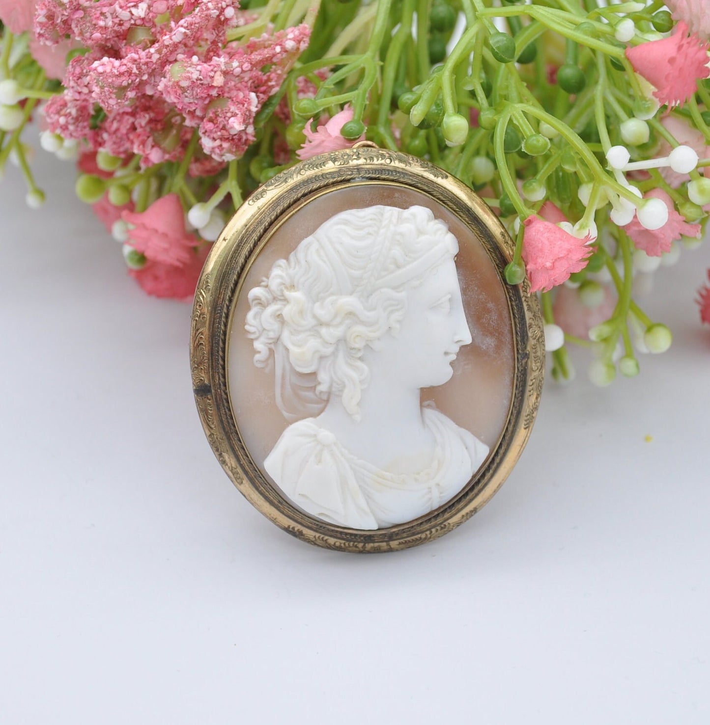 Antique Victorian Rolled Gold Cameo Brooch Pendant - Large Carved Portrait | Neoclassical Roman Profile Face | Renaissance Style