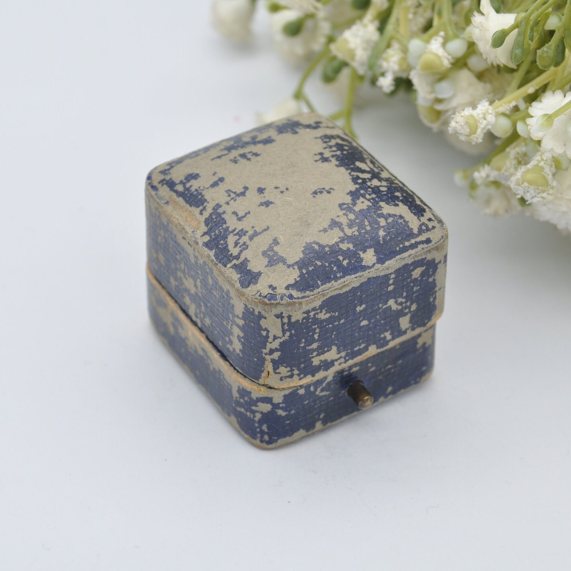 Antique Blue Ring Box - Perry & Son Watchmakers Jewellers | High Street Tooting | Silk and Velvet Lined
