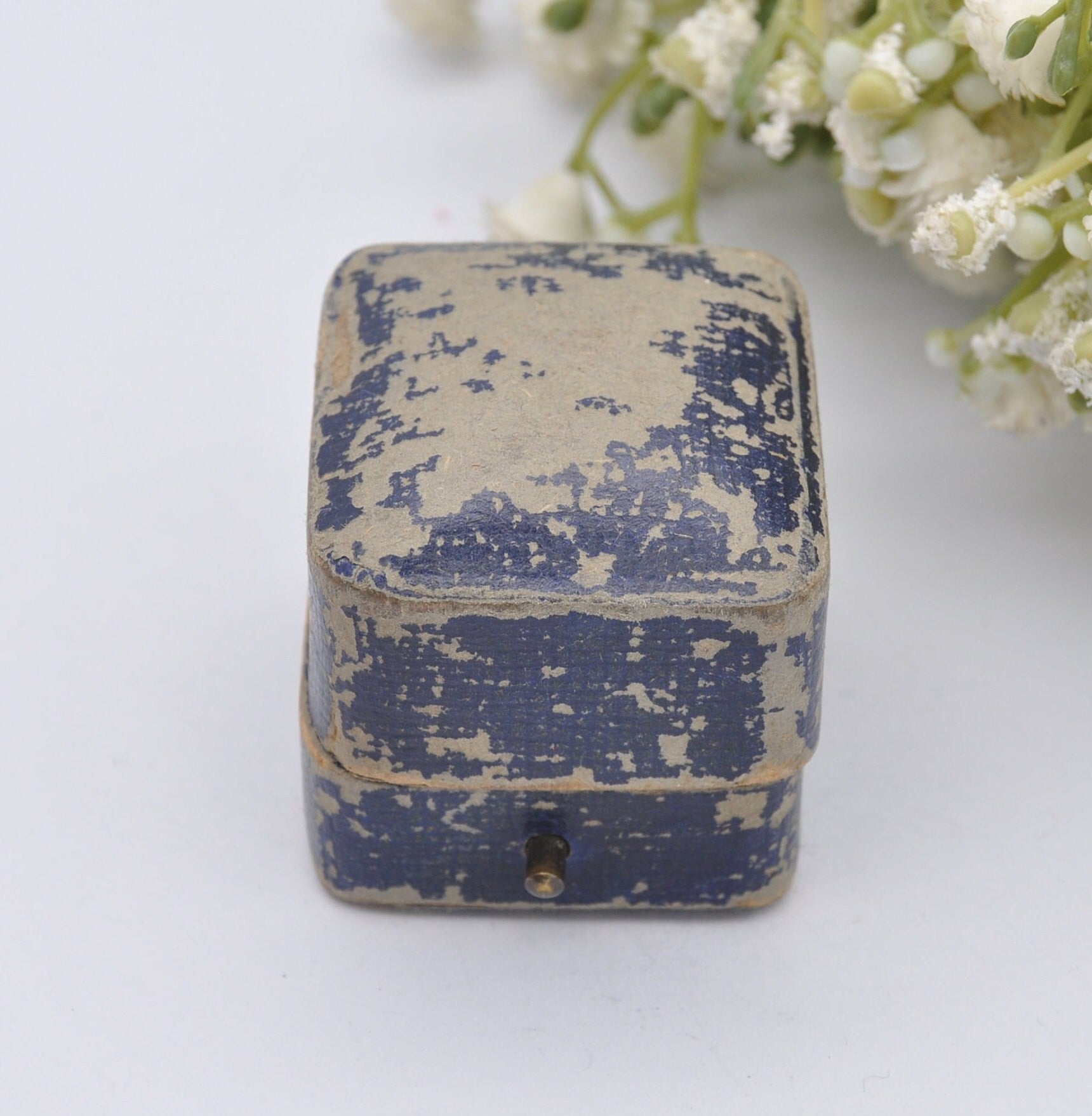 Antique Blue Ring Box - Perry & Son Watchmakers Jewellers | High Street Tooting | Silk and Velvet Lined