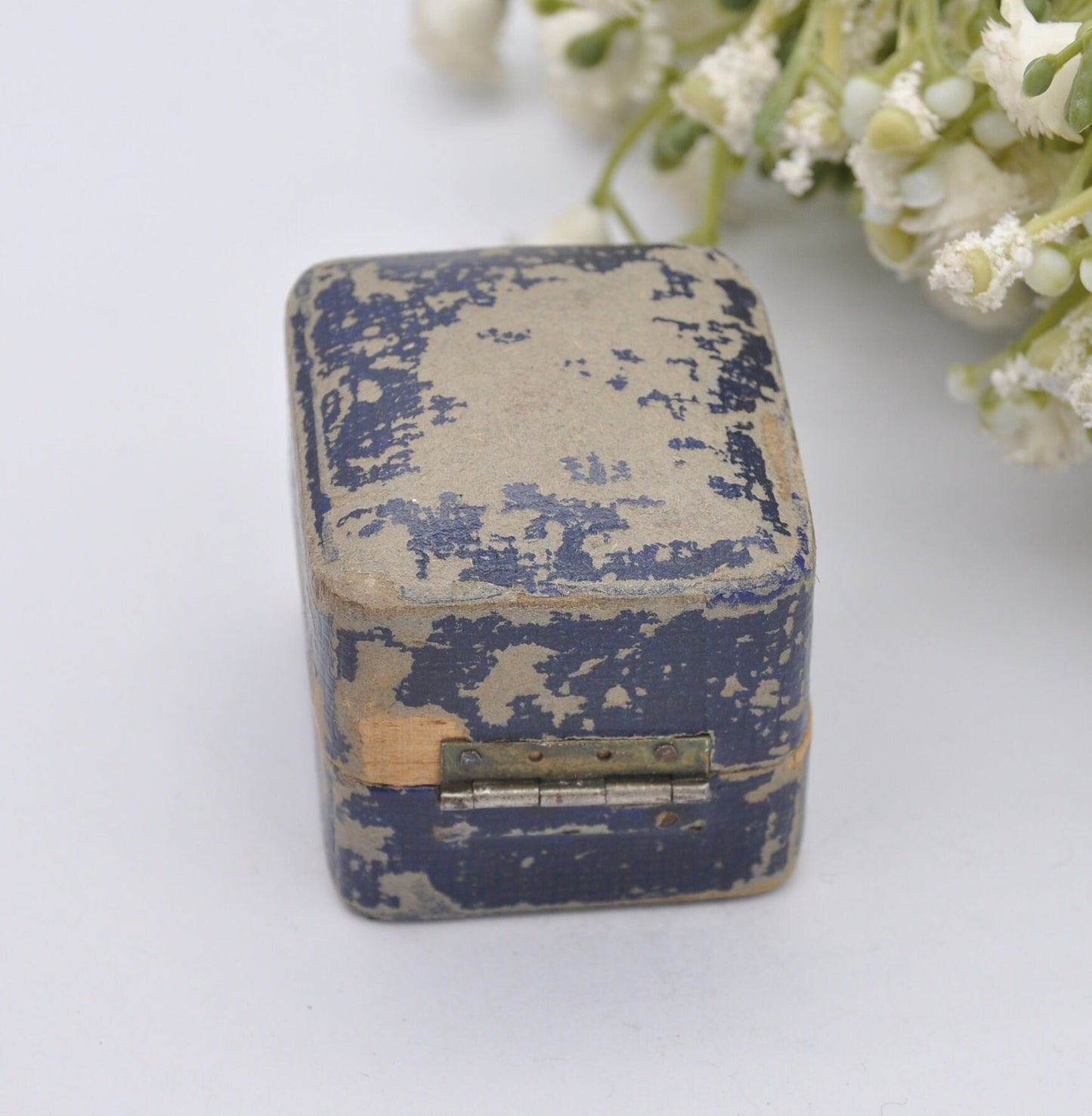 Antique Blue Ring Box - Perry & Son Watchmakers Jewellers | High Street Tooting | Silk and Velvet Lined