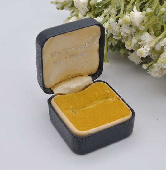 Vintage Wedgwood Ring Box - Blue with Mustard Yellow Interior | Leather Effect