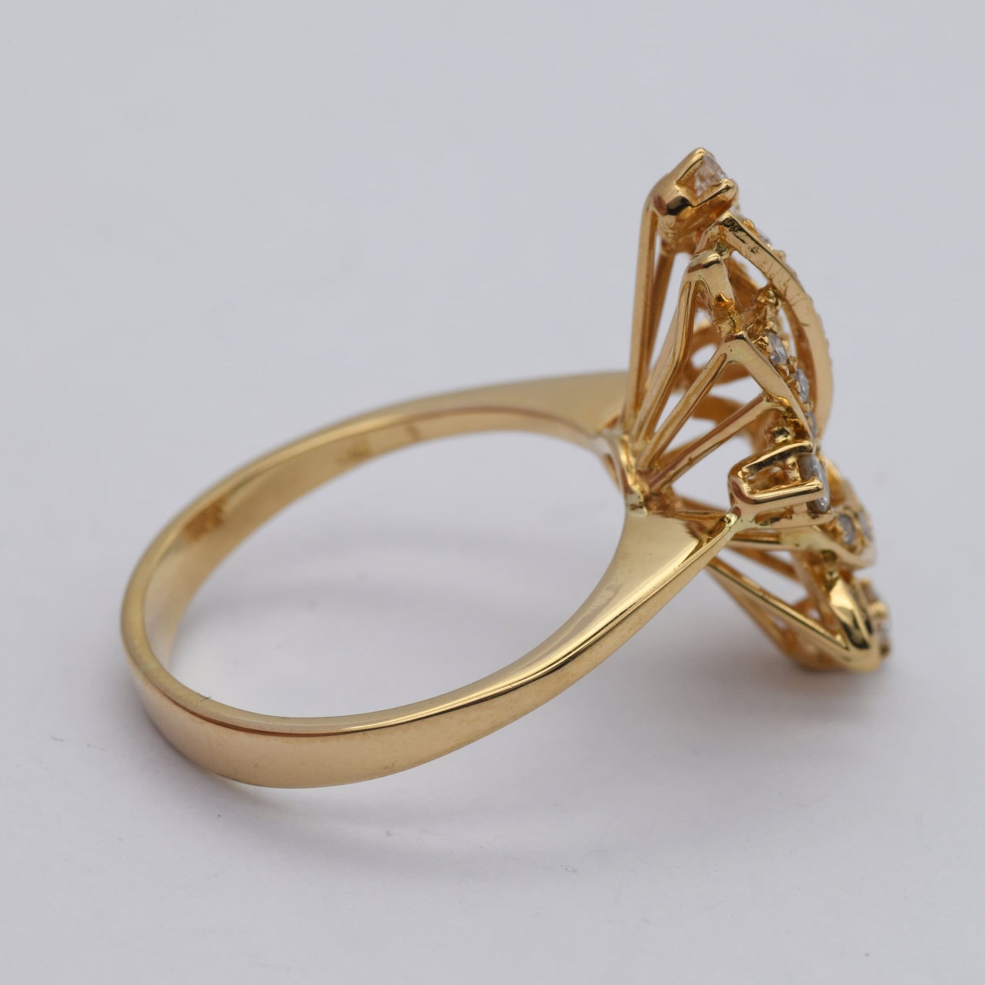 Vintage 18ct Gold Diamond Cocktail Ring - Ornate Statement Cluster Egyptian Gold Ring | UK Size - N | US Size - 6 3/4